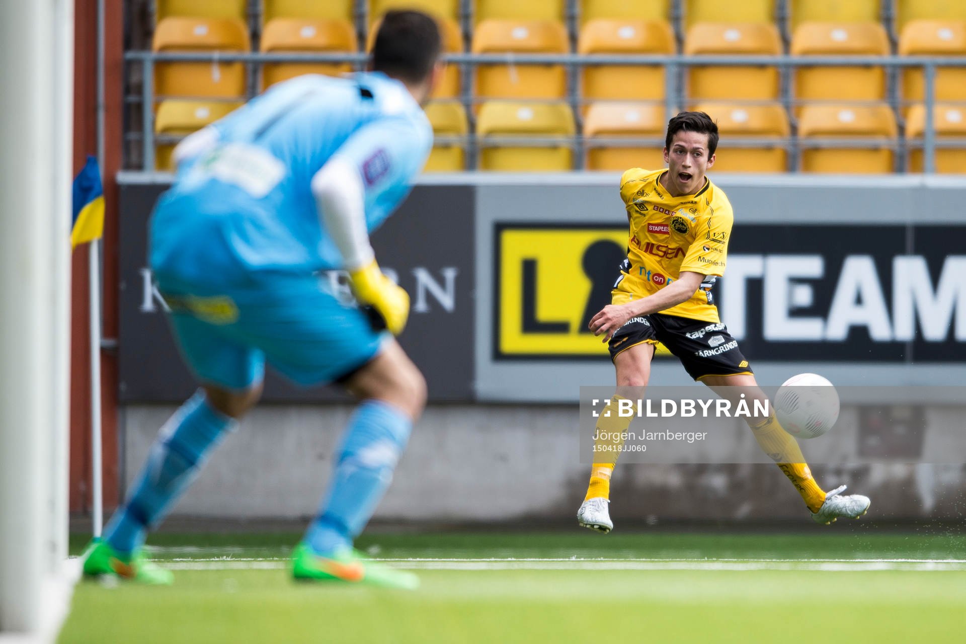 Elfsborgs Sebastian Nydén lägger inlägg