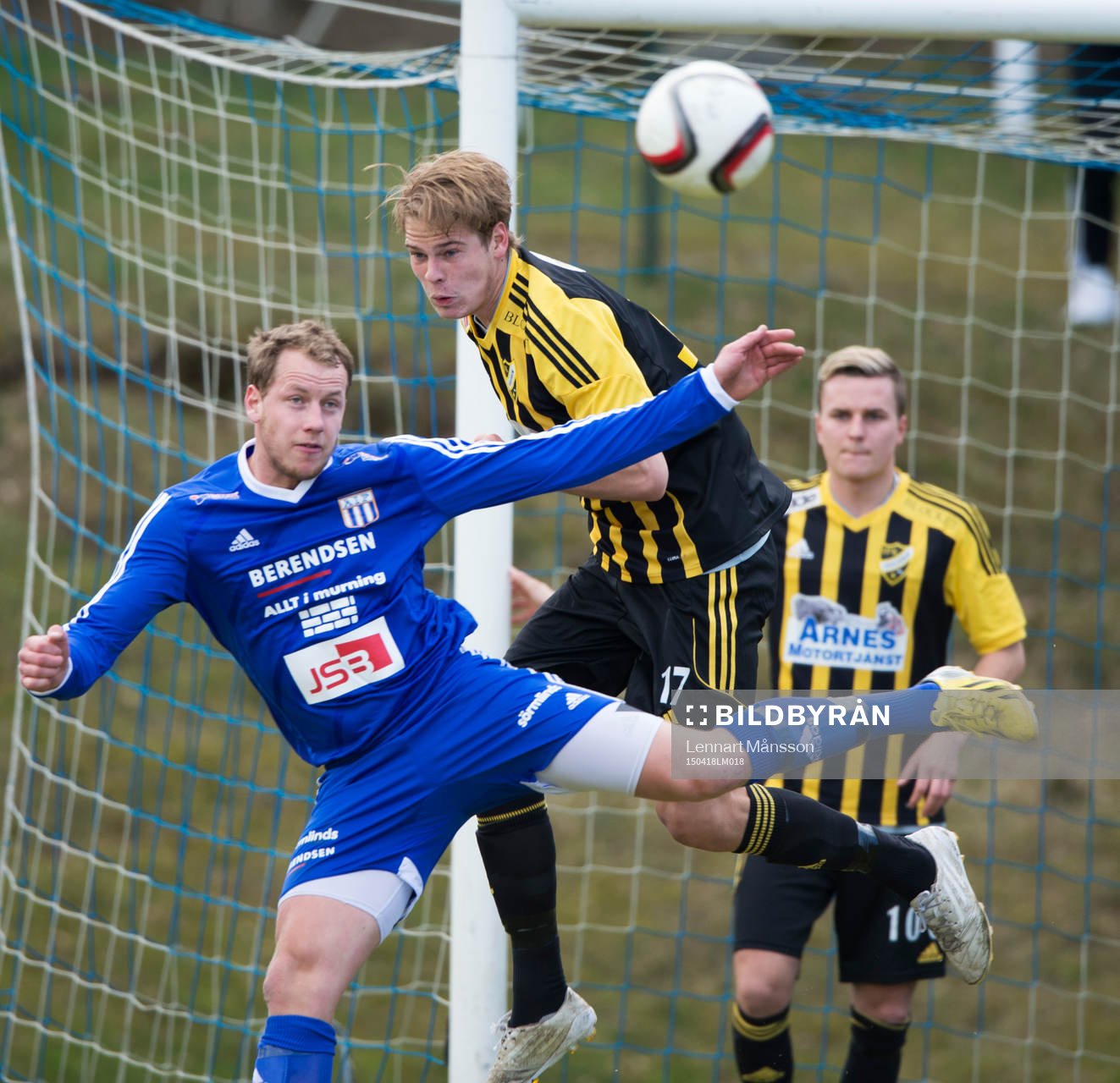 IFK Hässleholms Filip Ranmo och Asarums Jimmie Svensson i