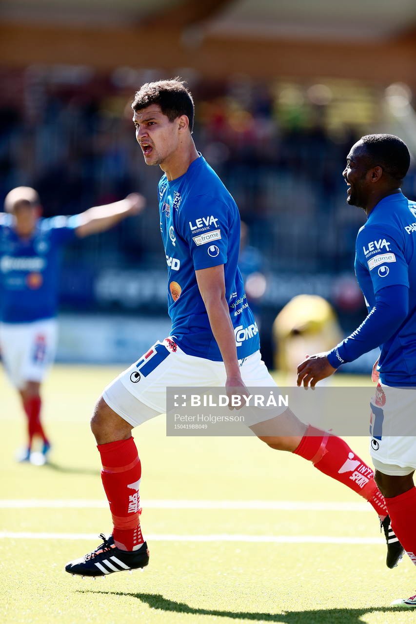 Åtvidabergs Mauricio Albornoz jublar