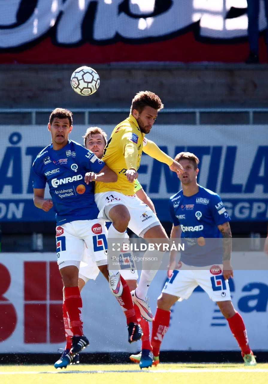 Åtvidabergs Mauricio Albornoz och Falkenbergs Johannes Vall