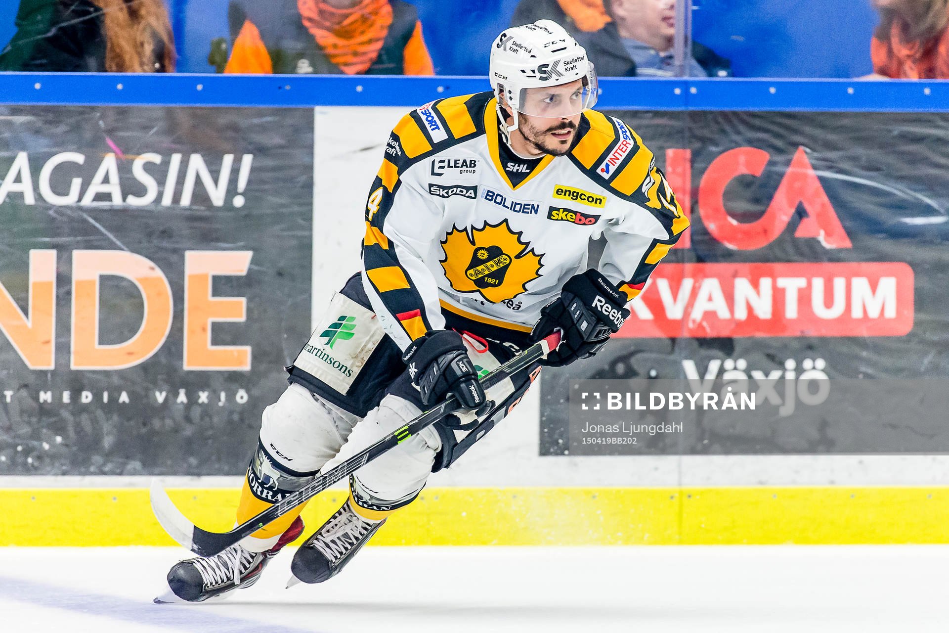 Skellefteås Daniel Widing värmer upp