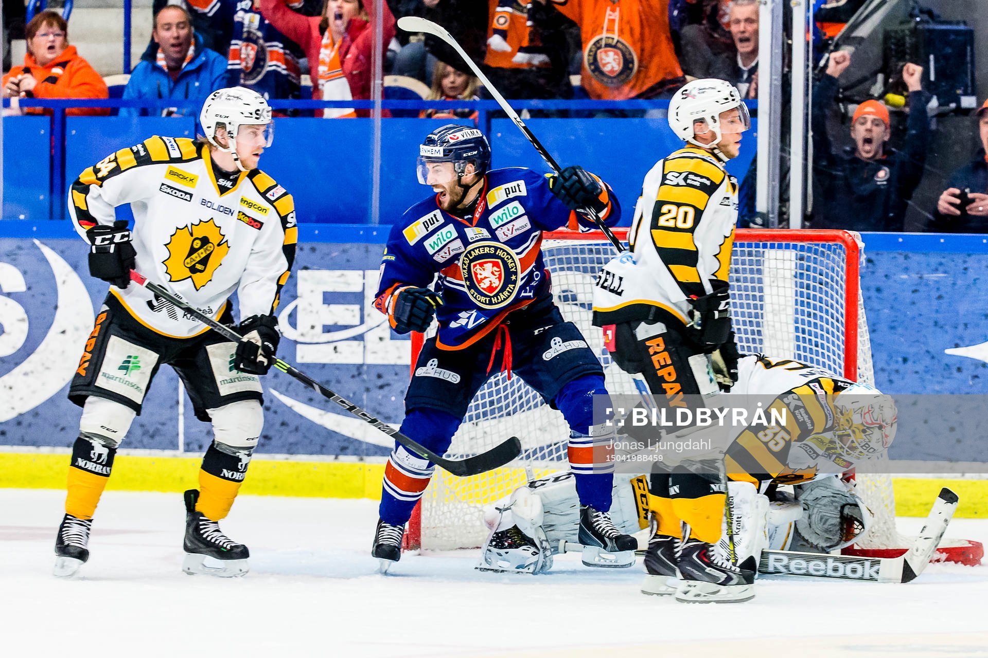 Växjös Jeff Tambellini jublar