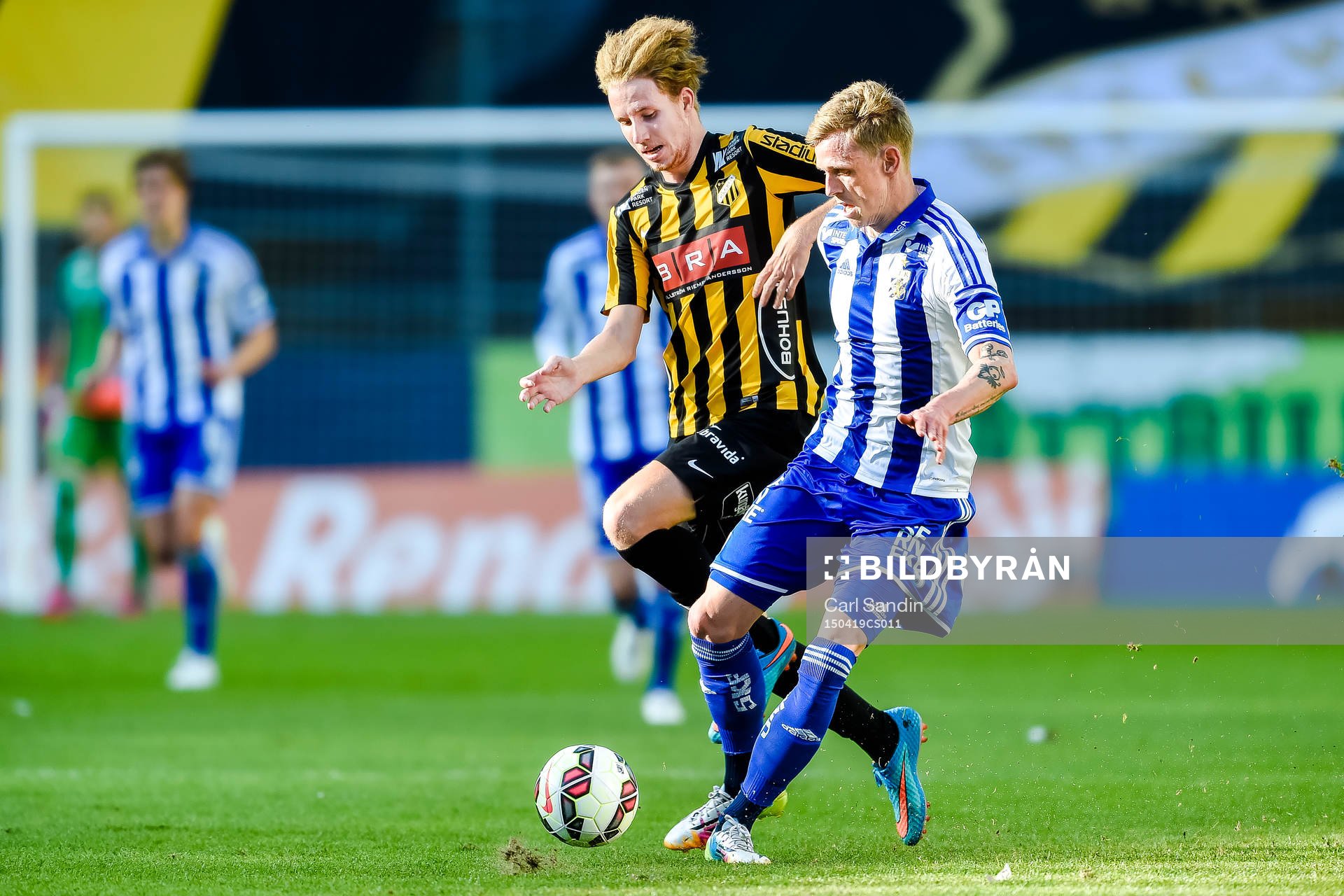 Häckens Samuel Gustafson och IFK Göteborgs Sören Rieks