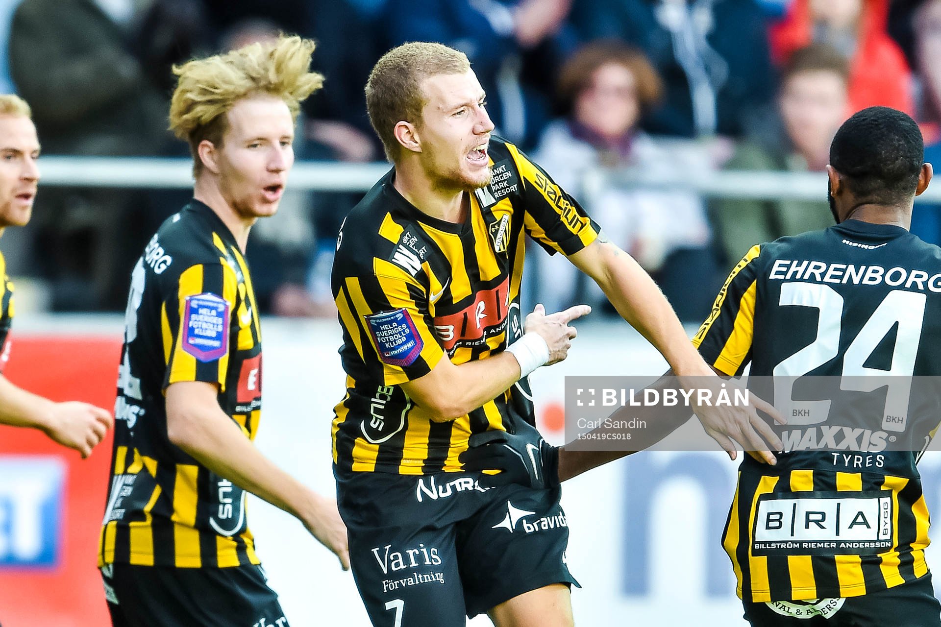 Häckens Simon Gustafson jublar