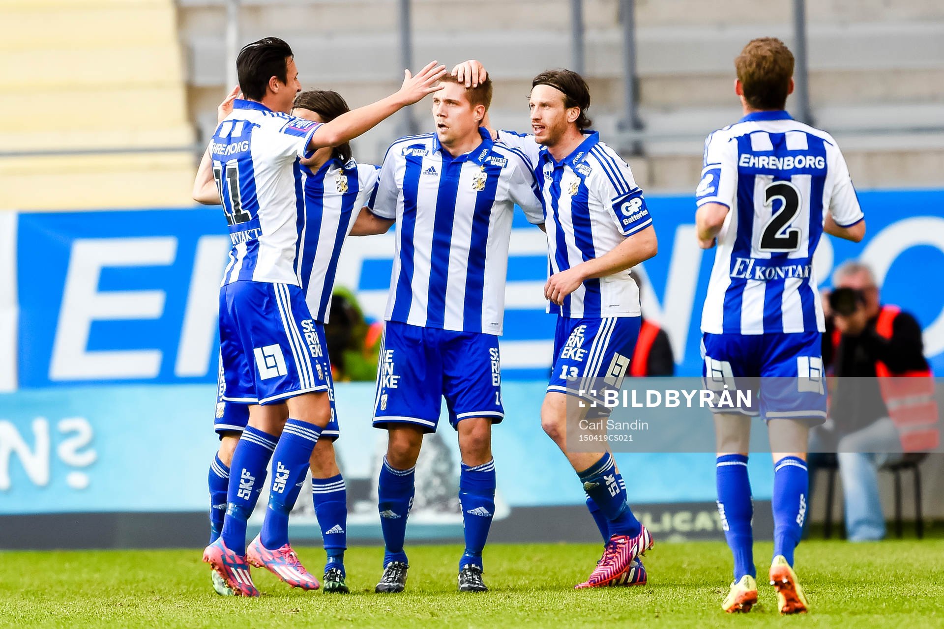 IFK Göteborgs Mikael Boman jublar med lagkamraterna