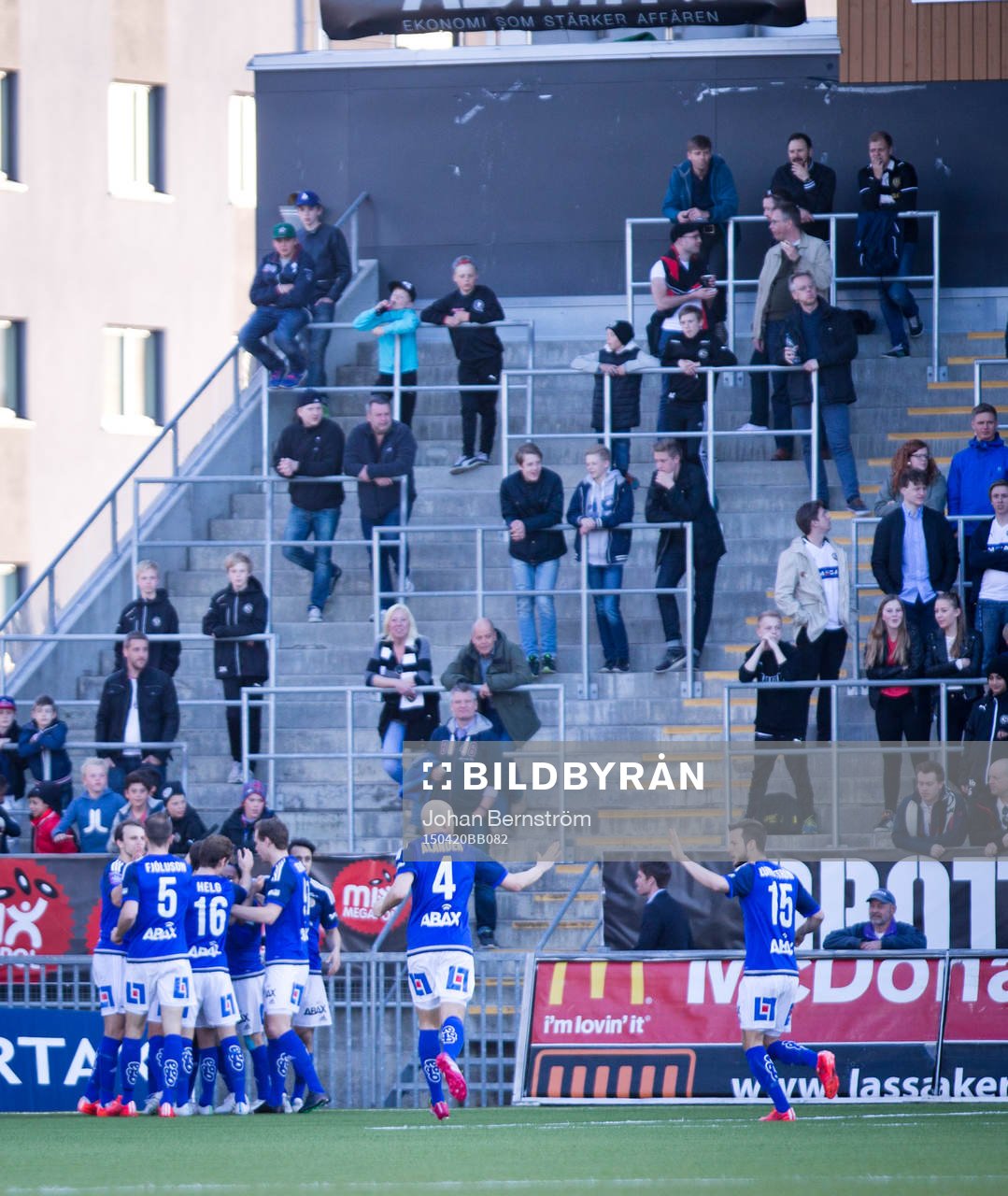 Sundsvalls Pa Amat Dibba gör 0-1 och jublar