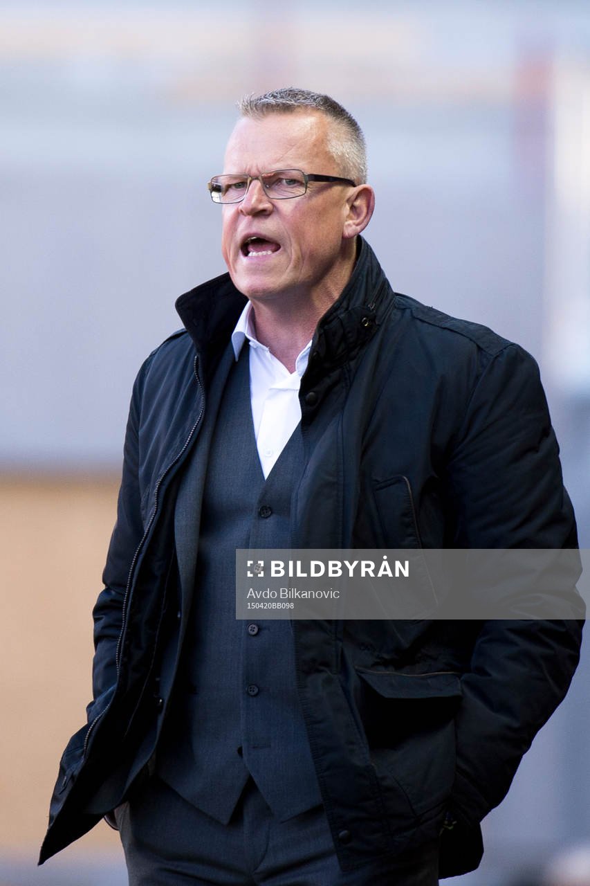 Norrköpings tränare Jan Andersson under fotbollsmatchen i Allsvenskan mellan Helsingborg och Norrköping den 20 april 2015 i Helsingborg