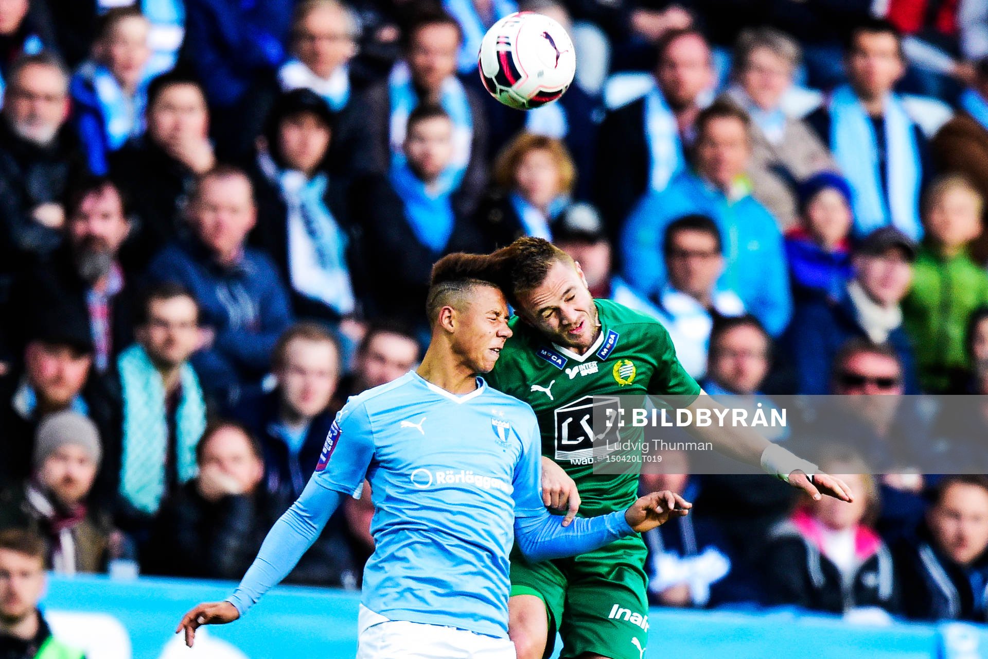 Malmö FFs Tobias Sana och Hammarbys Mats Solheim i en
