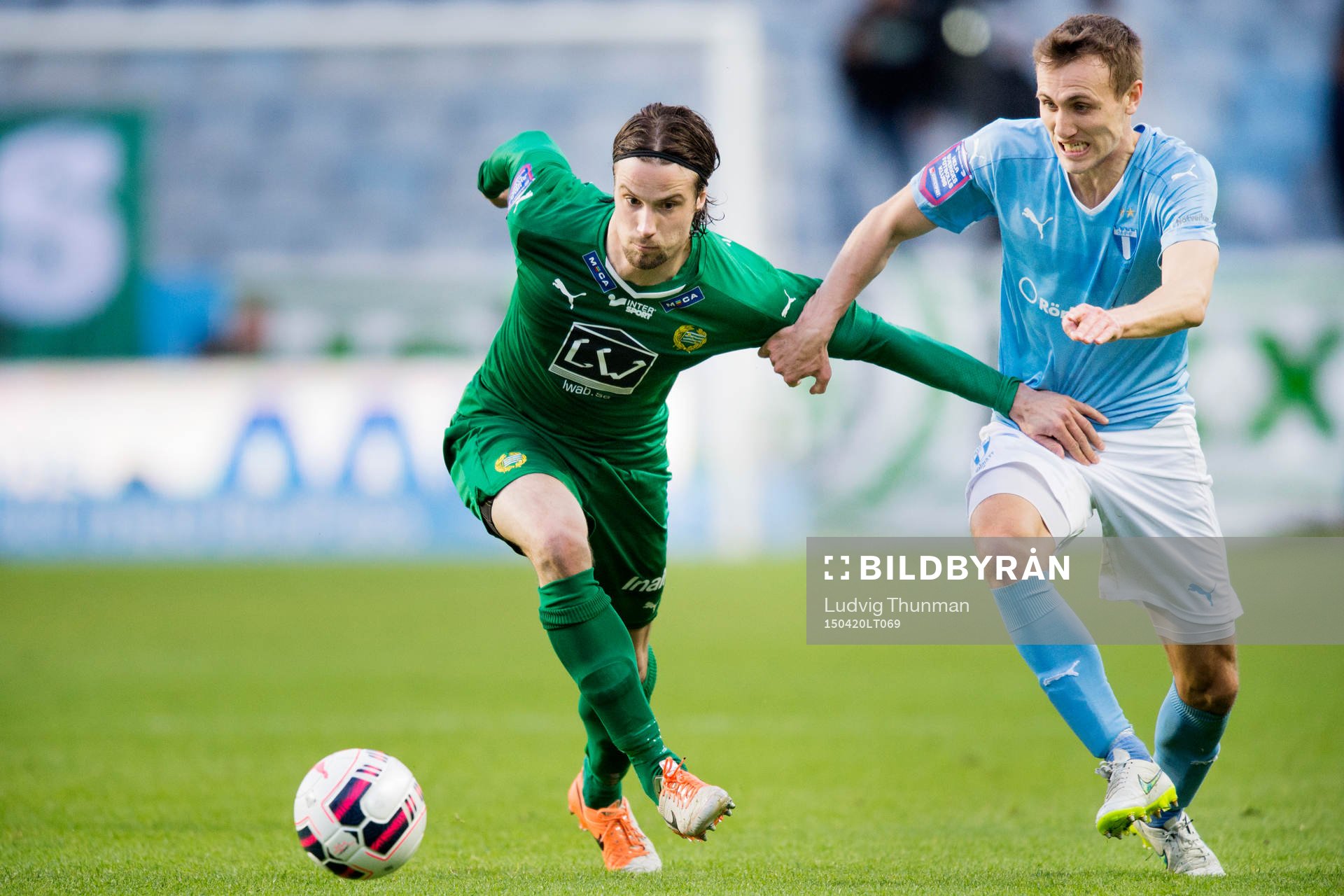 Hammarbys Linus Hallenius och Malmö FFs Magnus Wolff