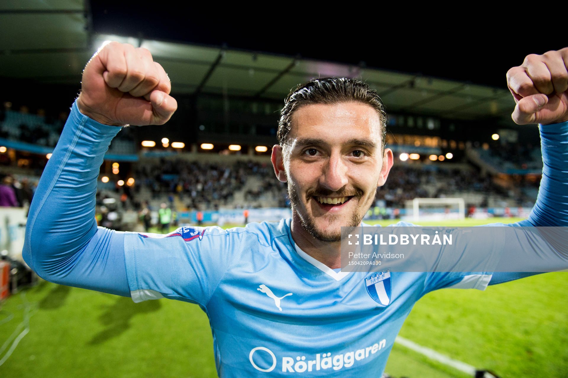 Malmö FFs Agon Mehmeti jublar