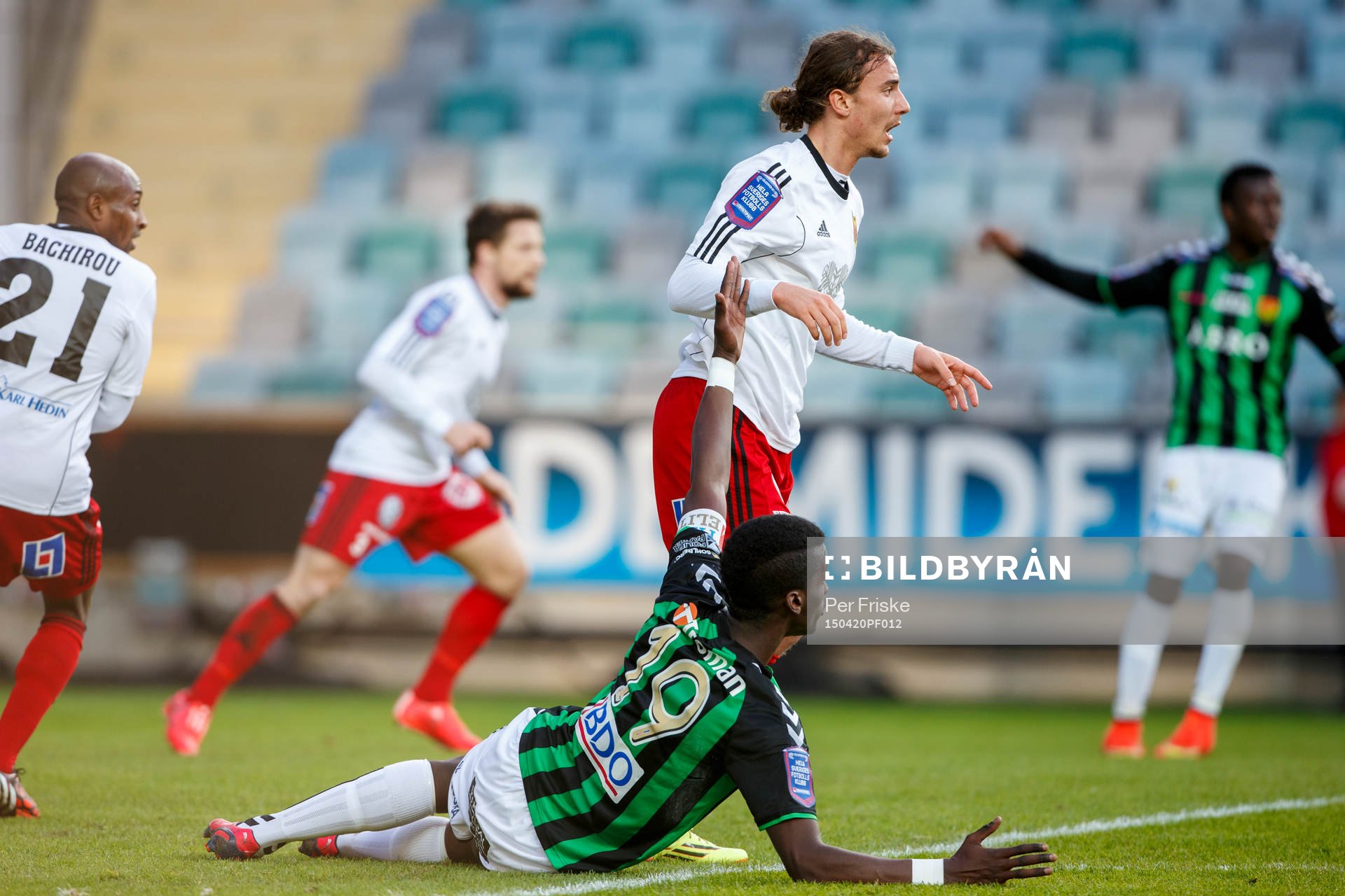 Östersunds Jonathan Azulay och Gais Bryan Johansson