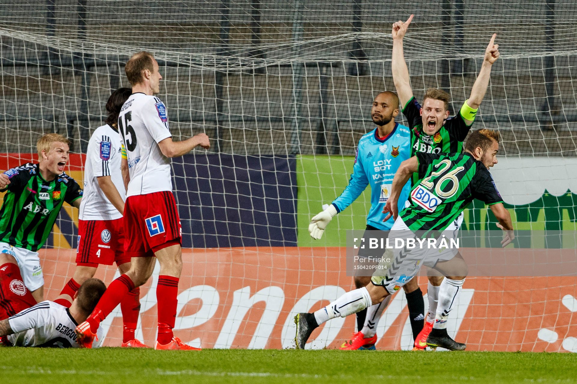 Gais Linus Tornblad, Patrik Ingelsten och Malkolm Moenza