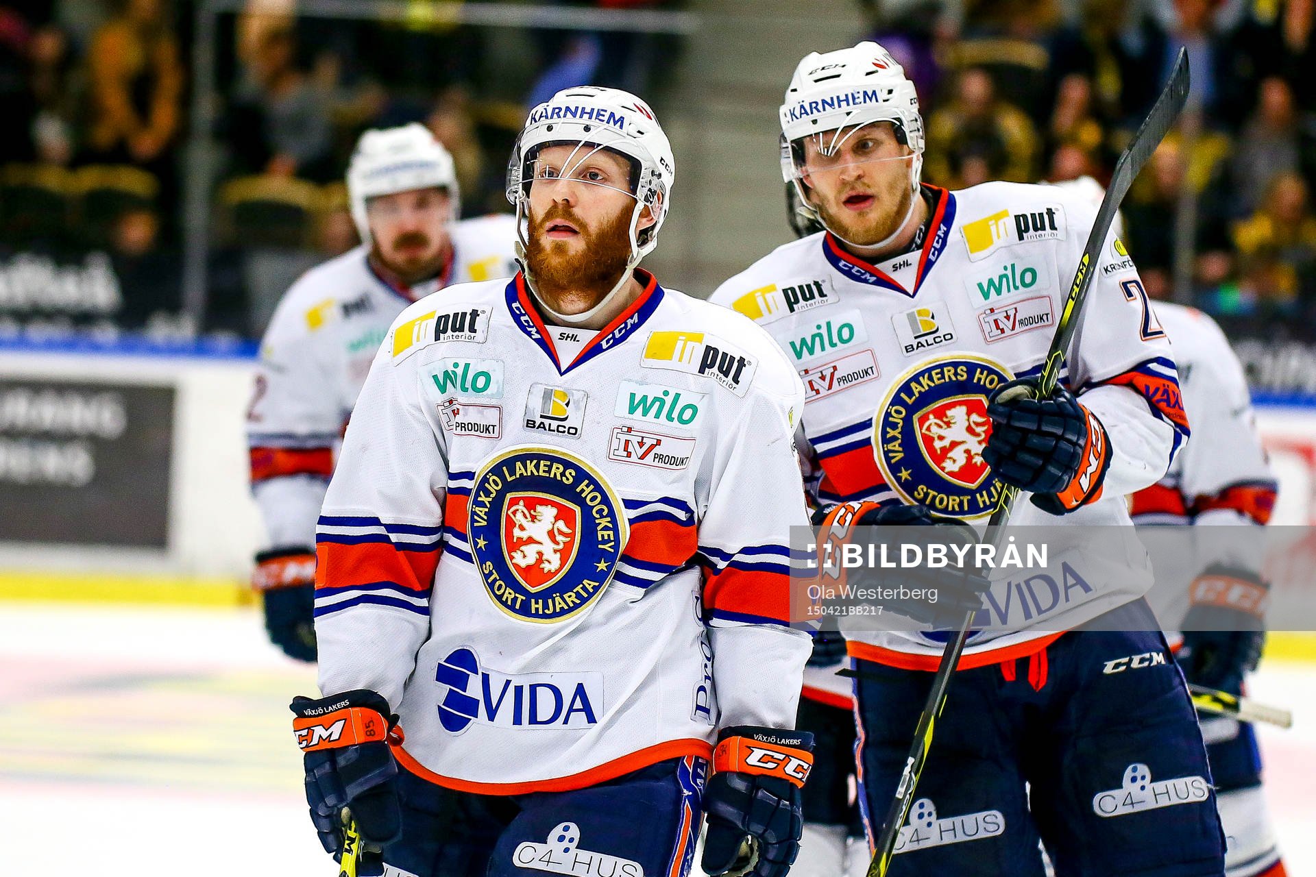 Växjös Liam Reddox och Jani Lajunen jublar