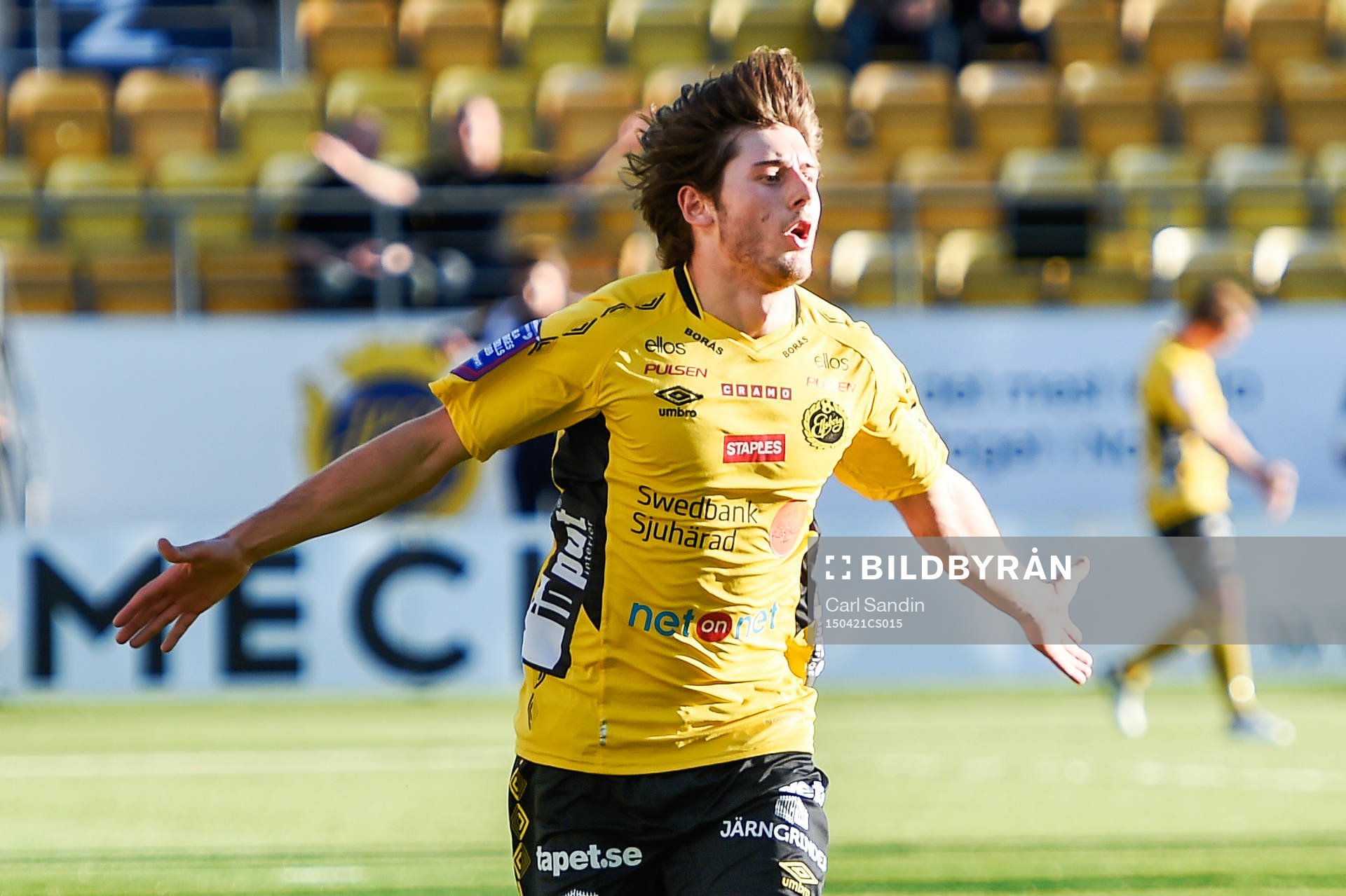 Elfsborgs Arber Zeneli firar