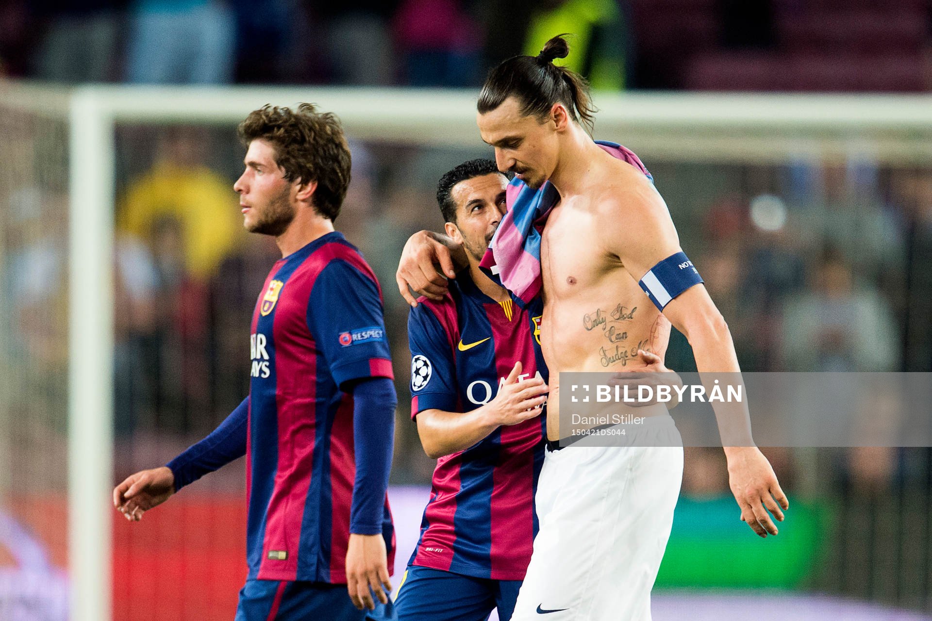 PSGs Zlatan Ibrahimović kramas med  Barcelonas Pedro