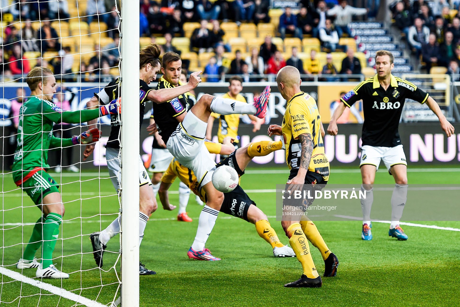 Målchans för Elfsborgs med Elfsborgs Sebastian Holmén