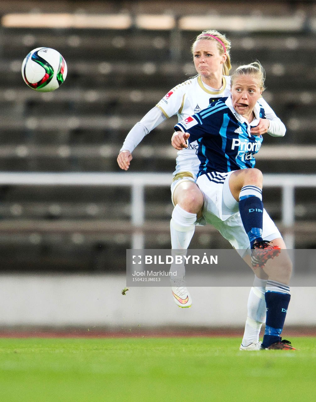 Rosengårds Amanda Ilestedt och Djurgårdens Mia Jalkerud