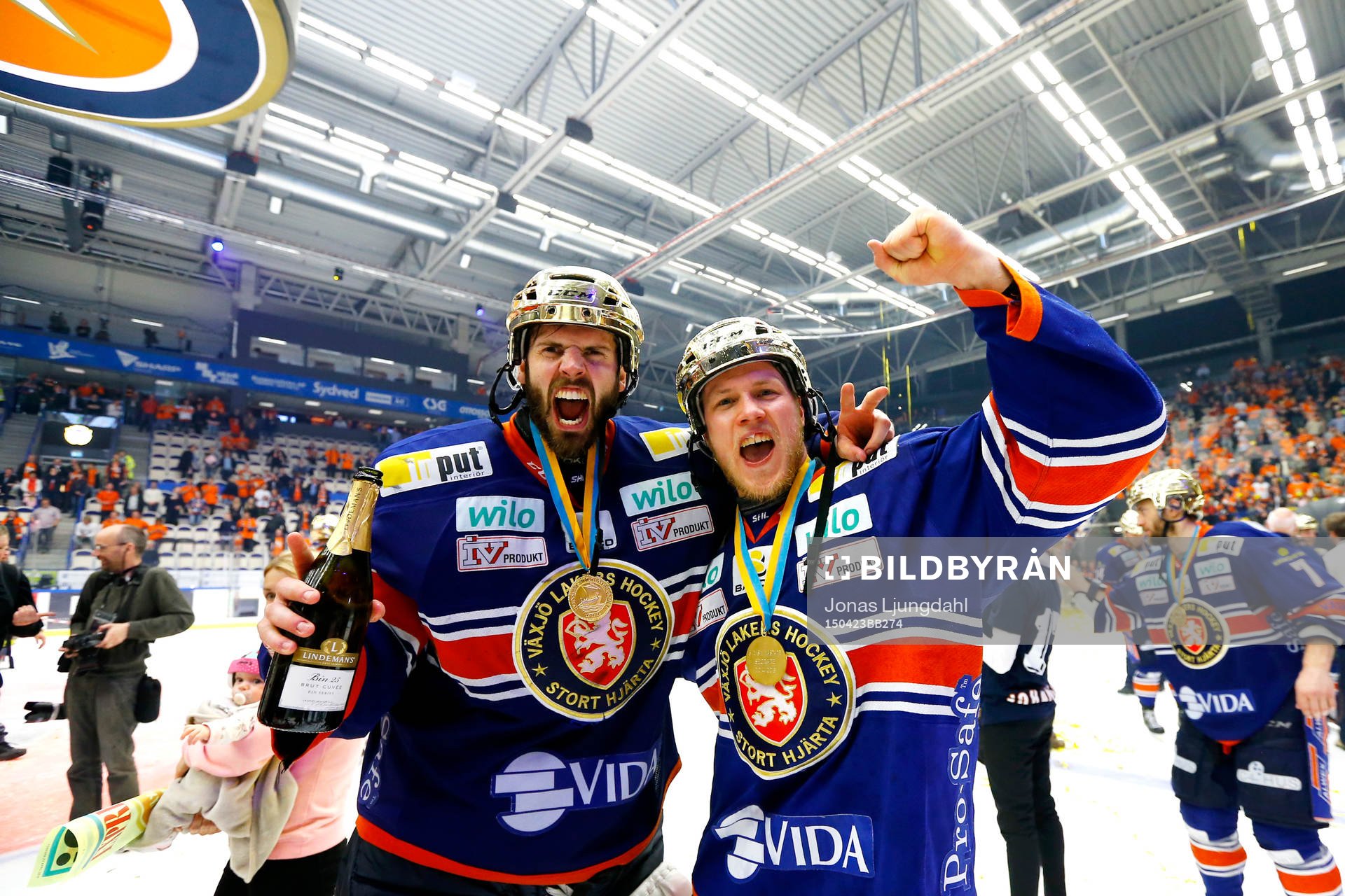 Växjös målvakt Cristopher Nihlstorp och Patrik Lundh