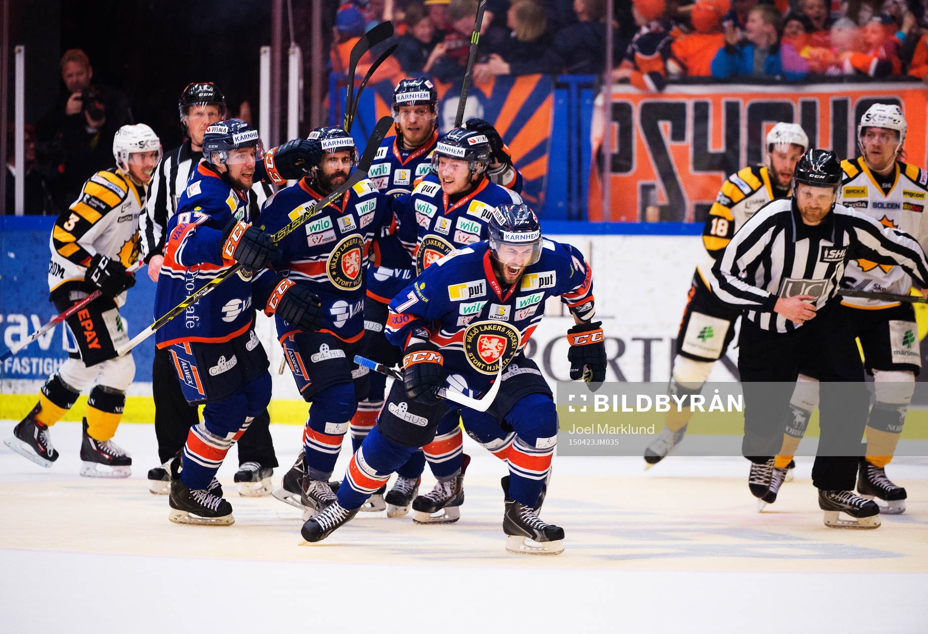Växjös Jeff Tambellini jublar