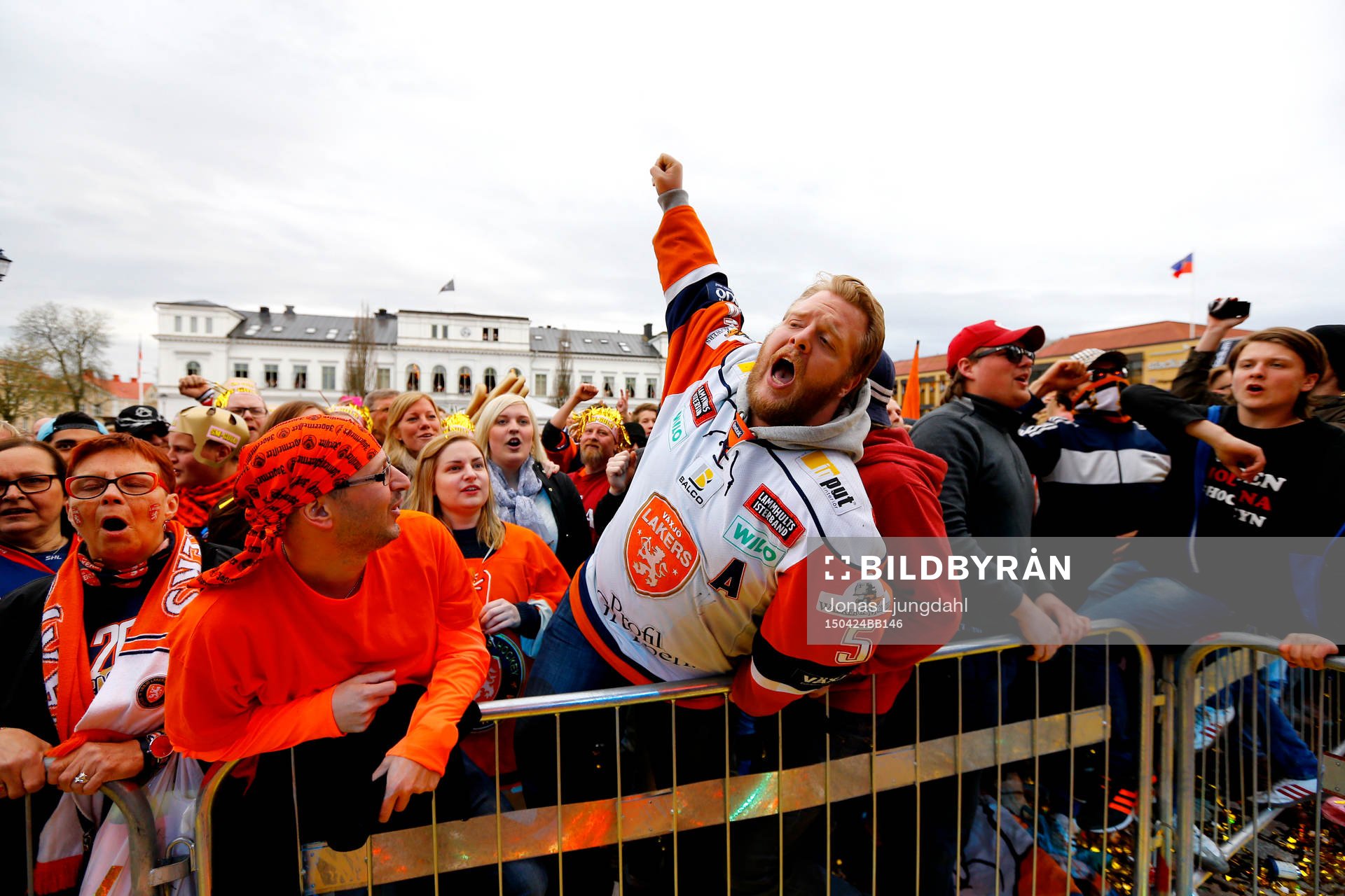 Lakejernas ledare Christoffer Martinsson när Växjö firar