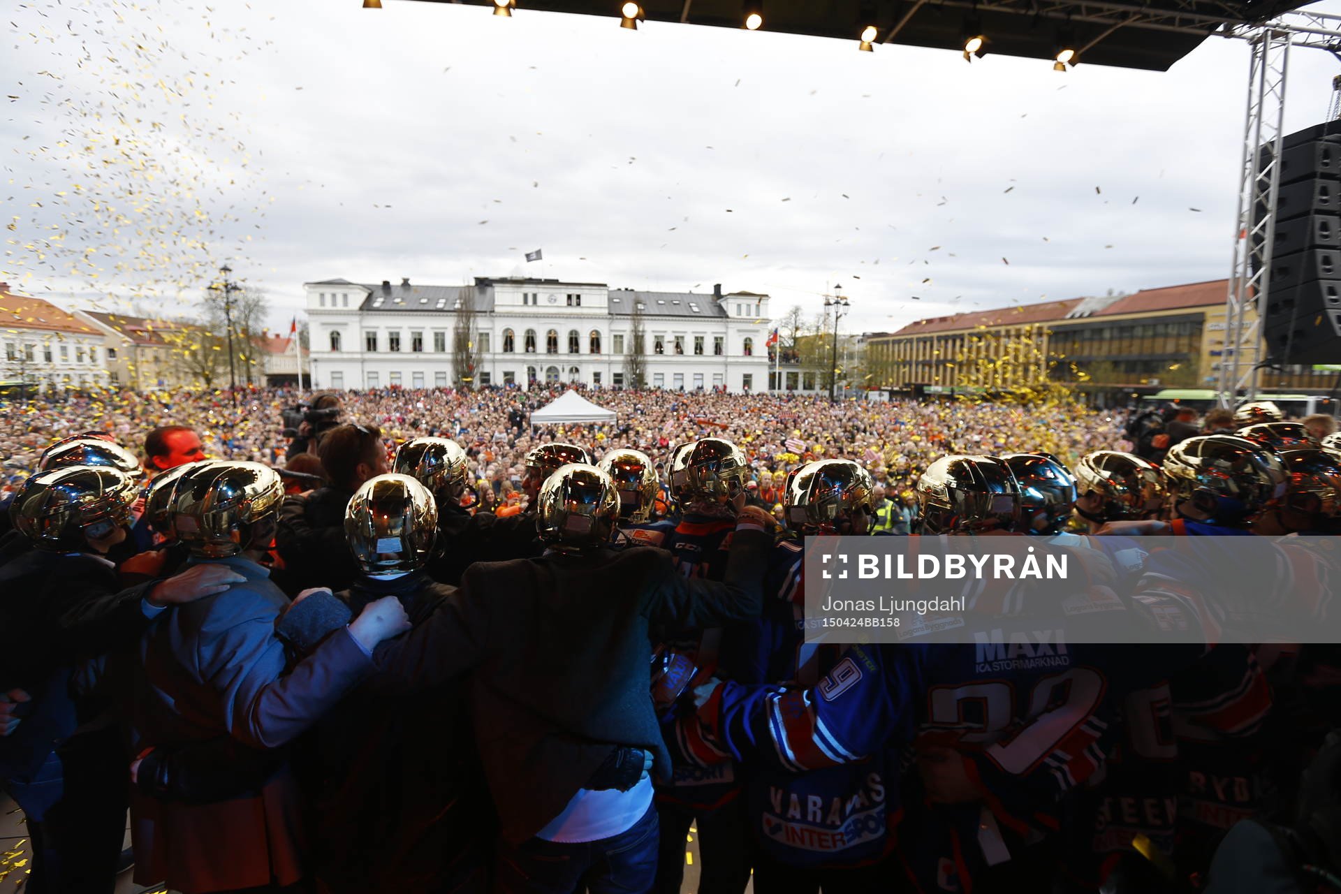 Växjö firar SM-guld på Stortorget