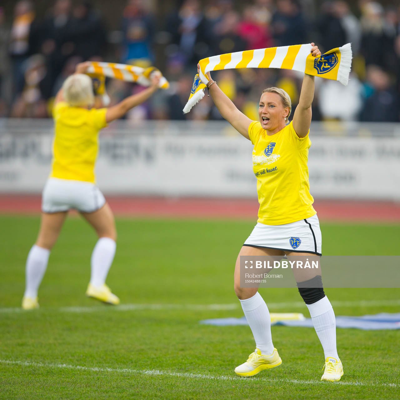 Publikuppvärming före  fotbollsmatchen i Allsvenskan