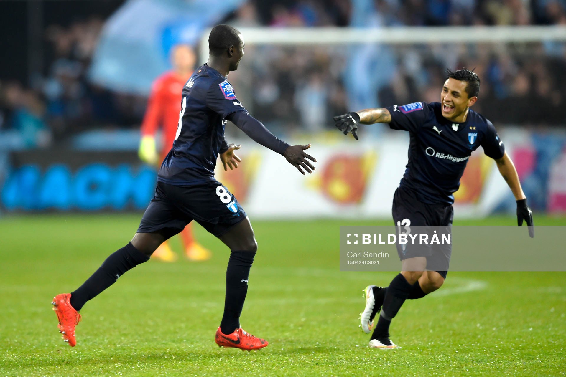 Malmö FFs Enoch Kofi Adu och Victor Yoshimar Yotun Flores