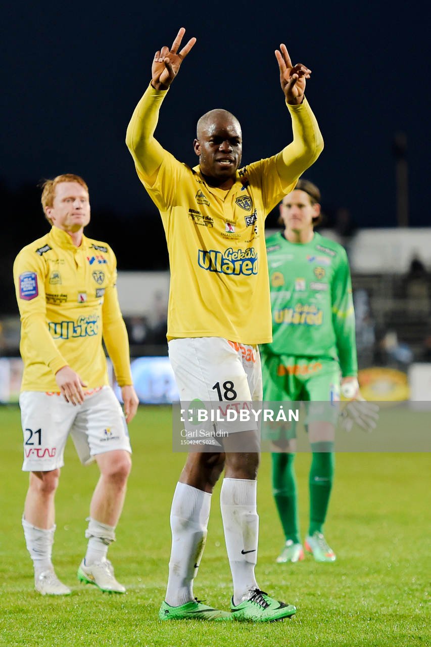 Falkenbergs Hakeem Araba jublar