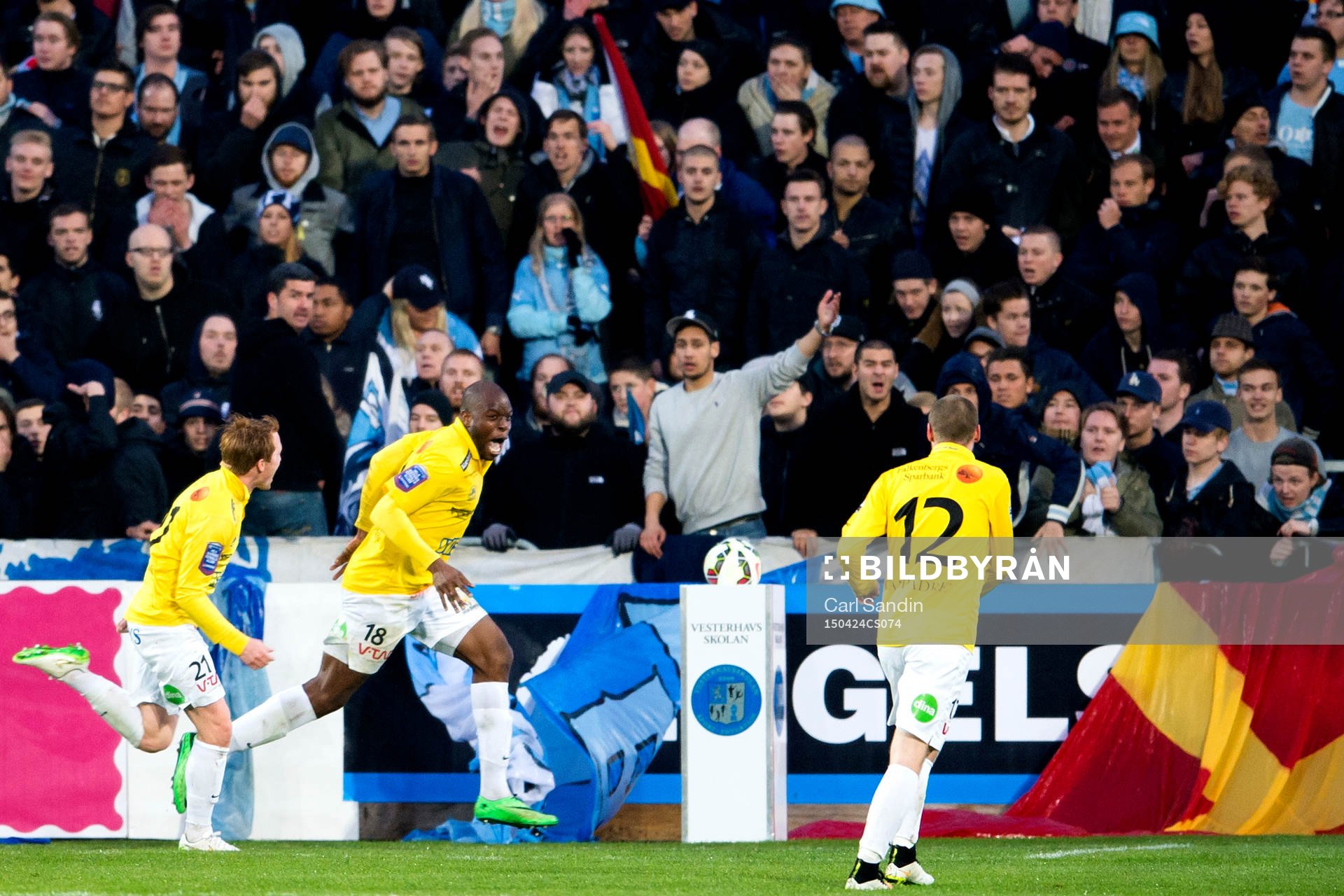 Falkenbergs Hakeem Araba jublar