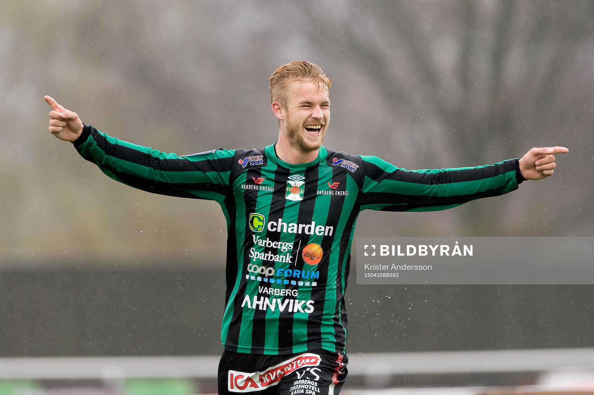 Varbergs Mats André Kaland jublar