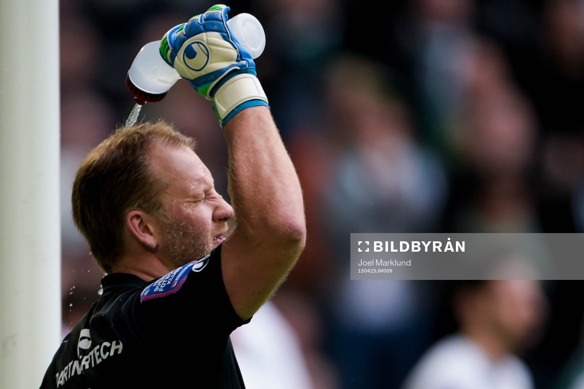 Åtvidabergs målvakt Henrik Gustavsson deppar