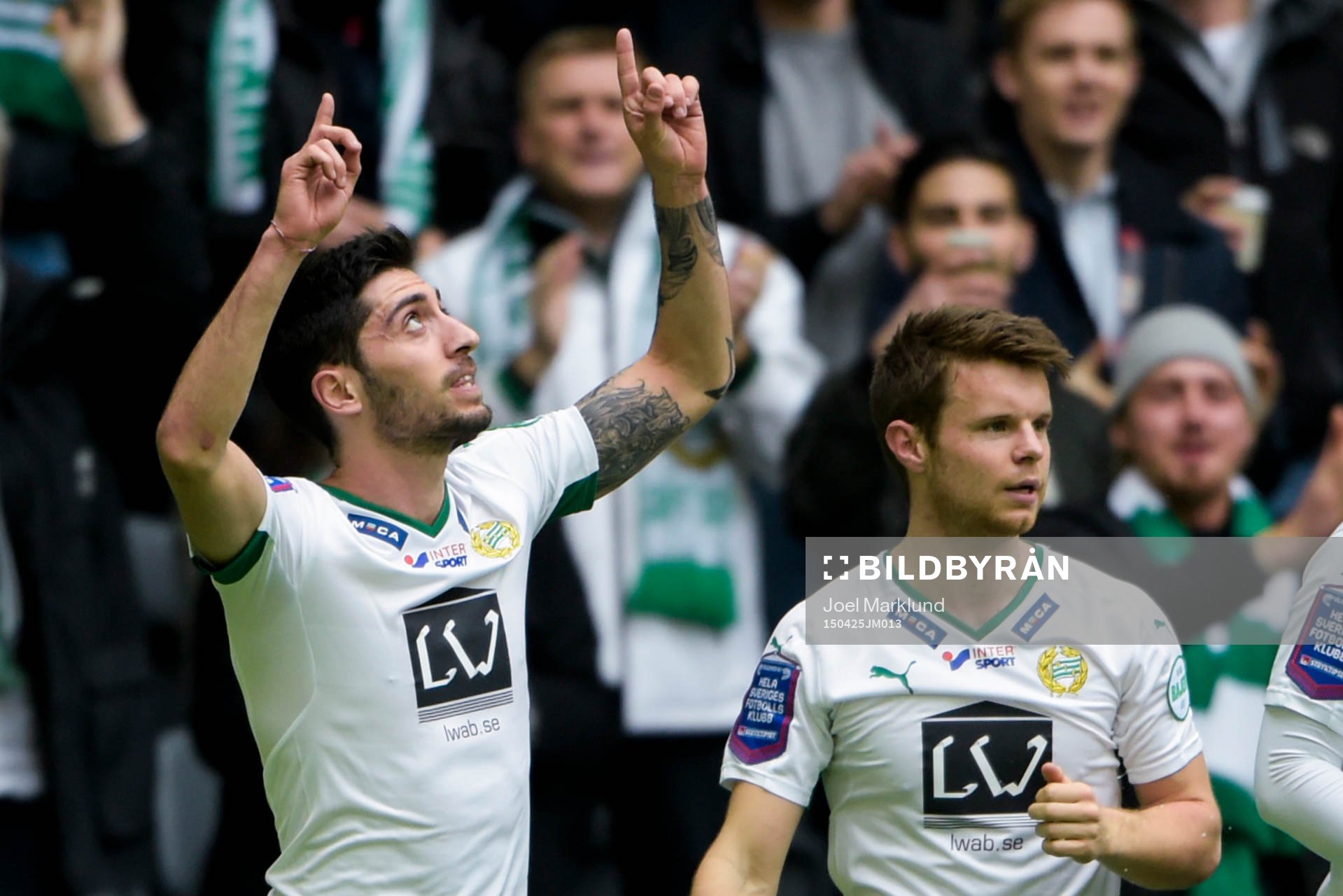 Hammarbys Nahir Besara jublar