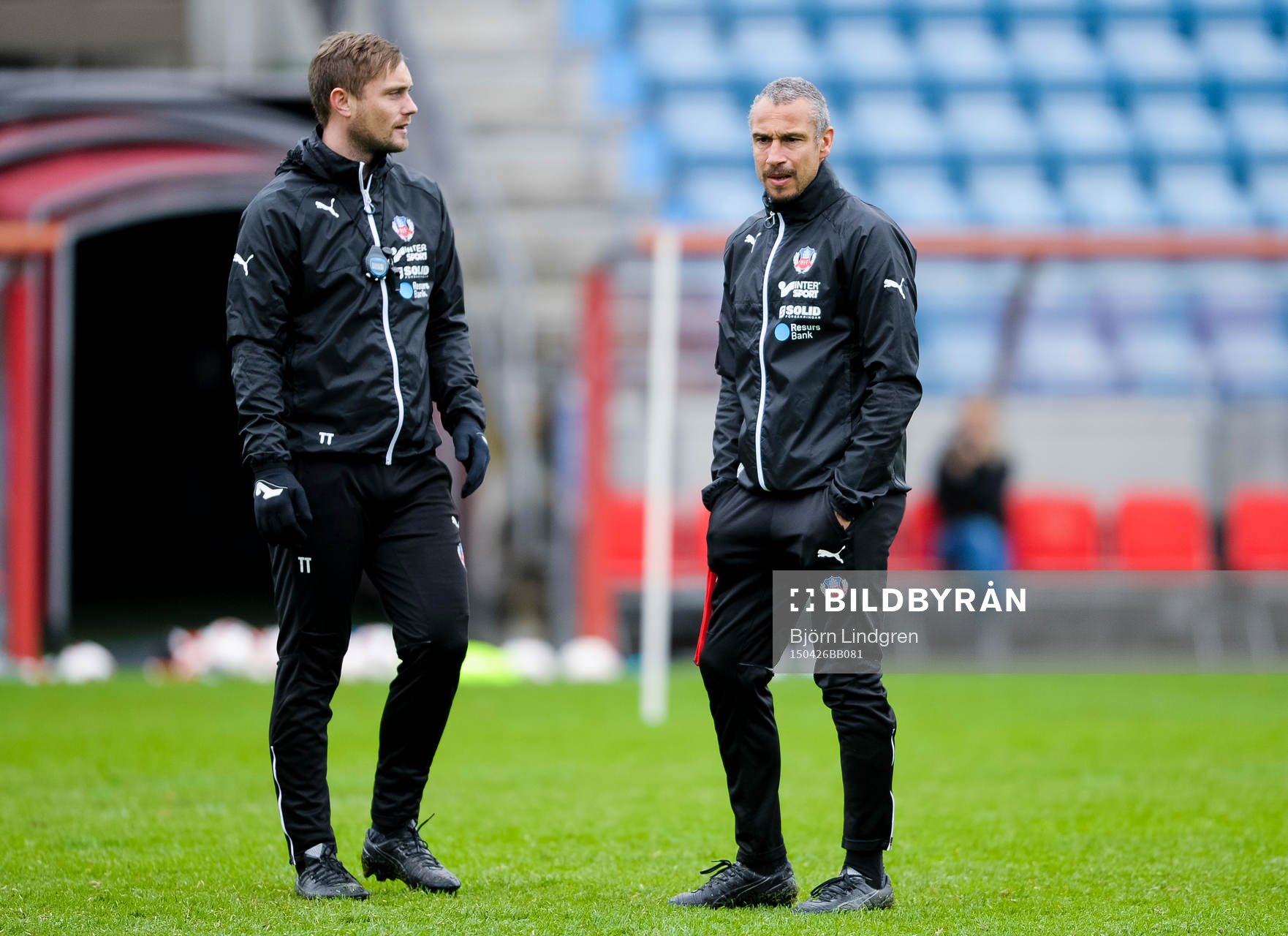 Helsingborgs assisterande tränare Tobias Tuvesson och