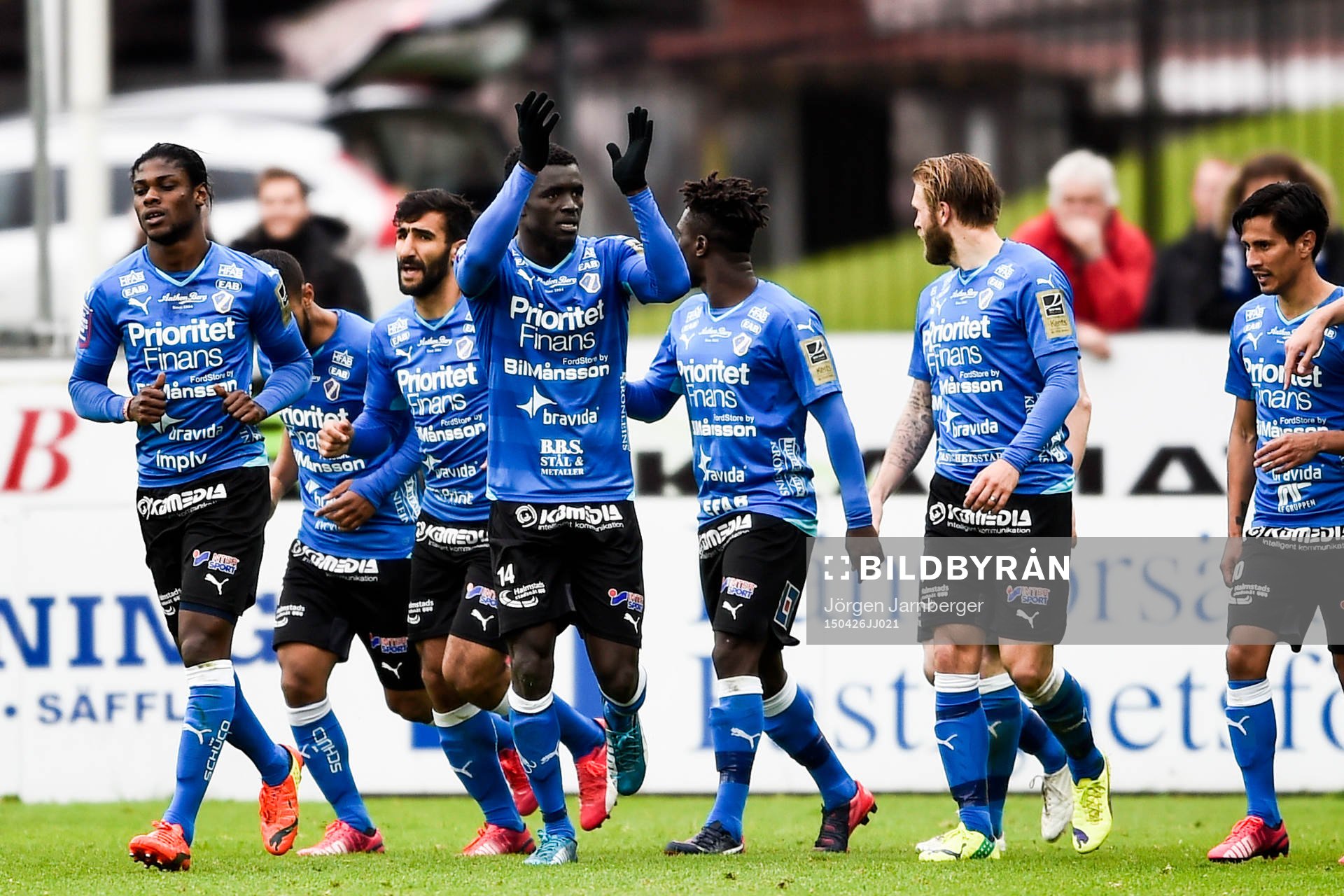 Halmstads spelare jublar