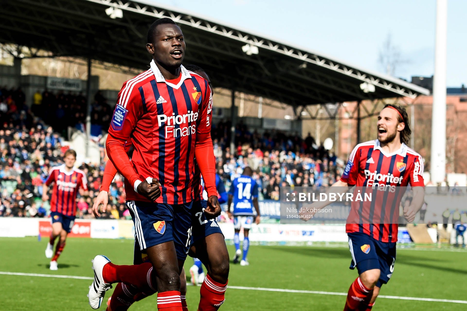 Djurgårdens Omar Colley jublar