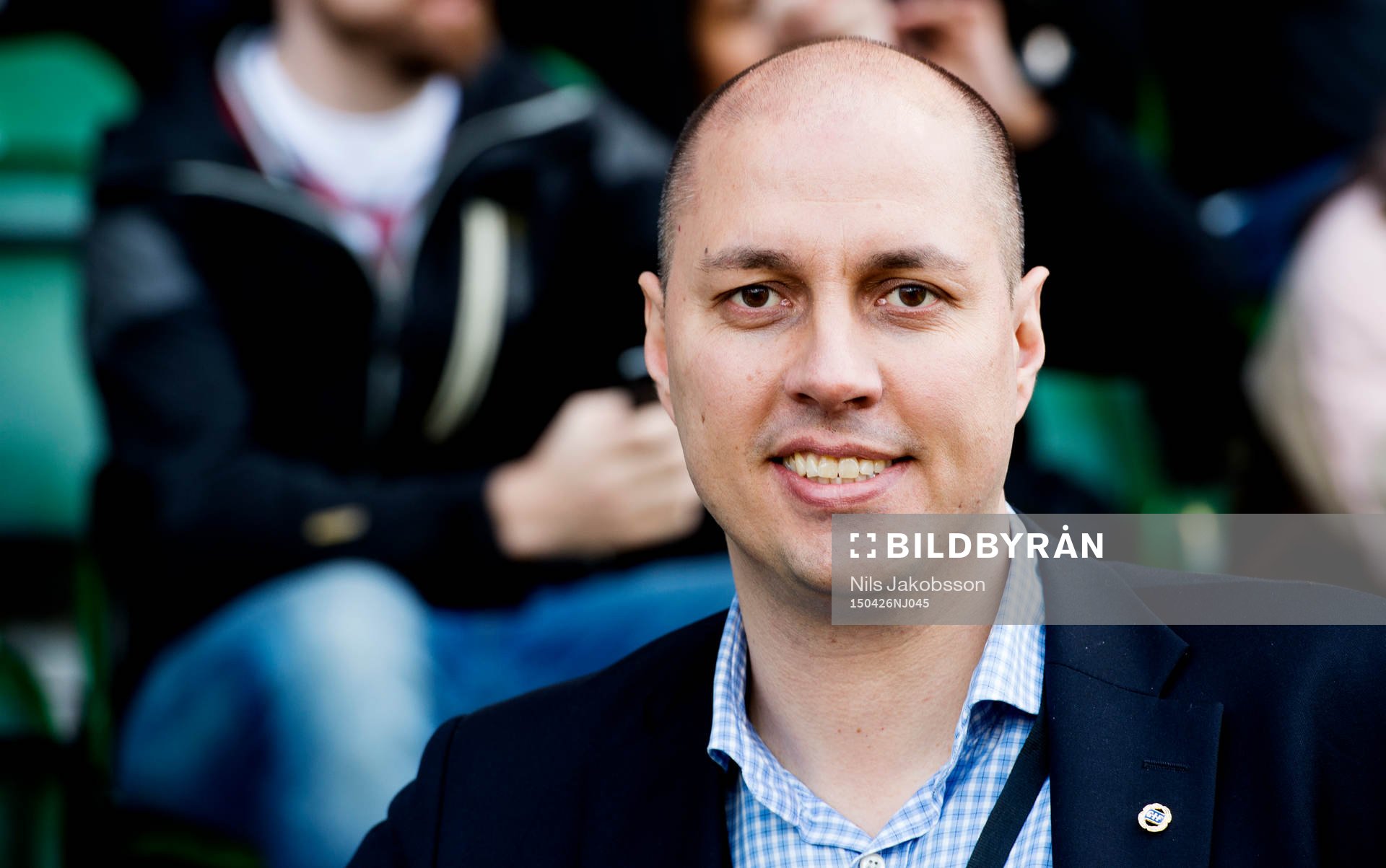 GIF Sundsvalls tillförordnad klubbchef Henrik Wikström under fotbollsmatchen i Allsvenskan mellan GIF Sundsvall och Djurgården den 26 april 2015 i Sundsvall.