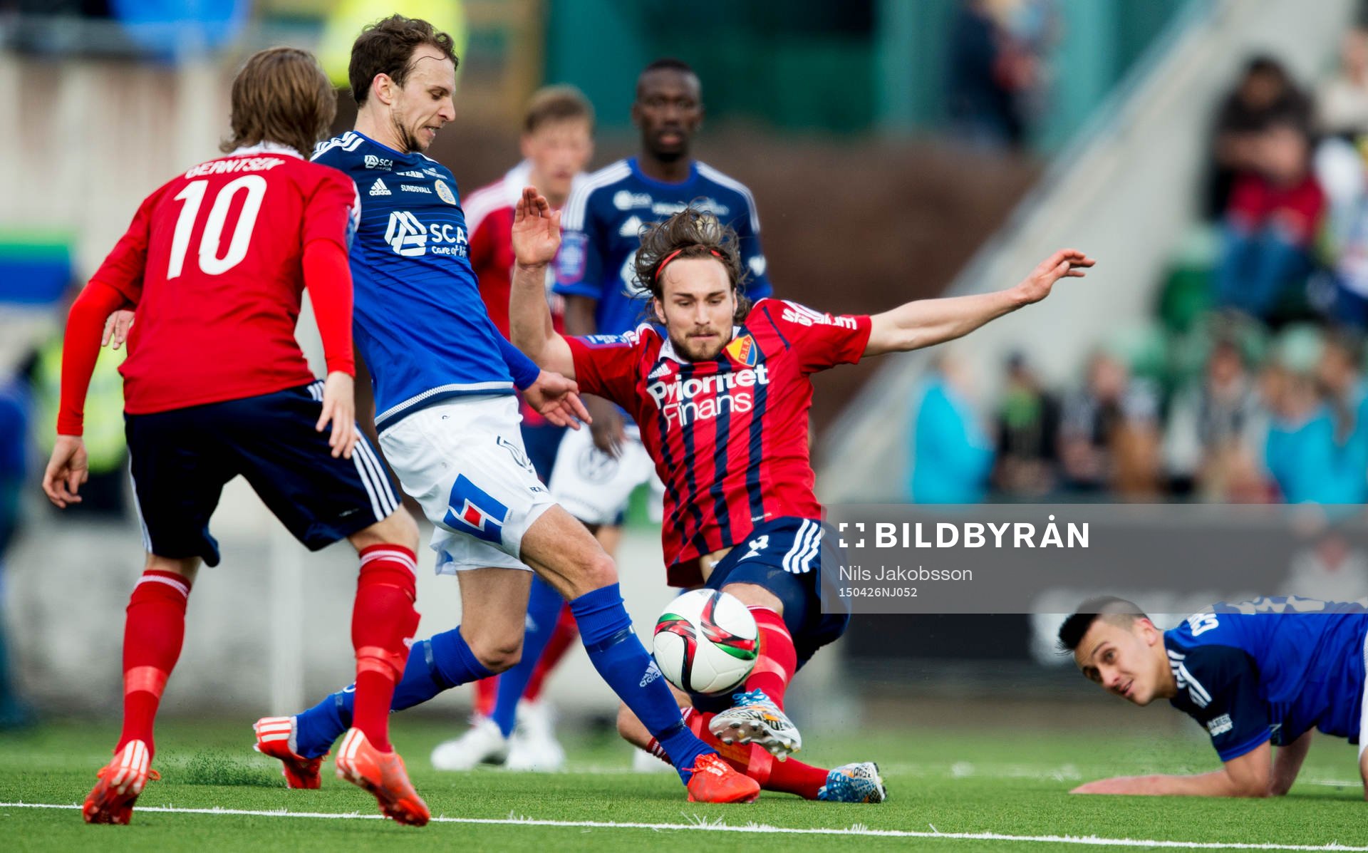 under fotbollsmatchen i Allsvenskan mellan GIF Sundsvall och Djurgården den 26 april 2015 i Sundsvall.