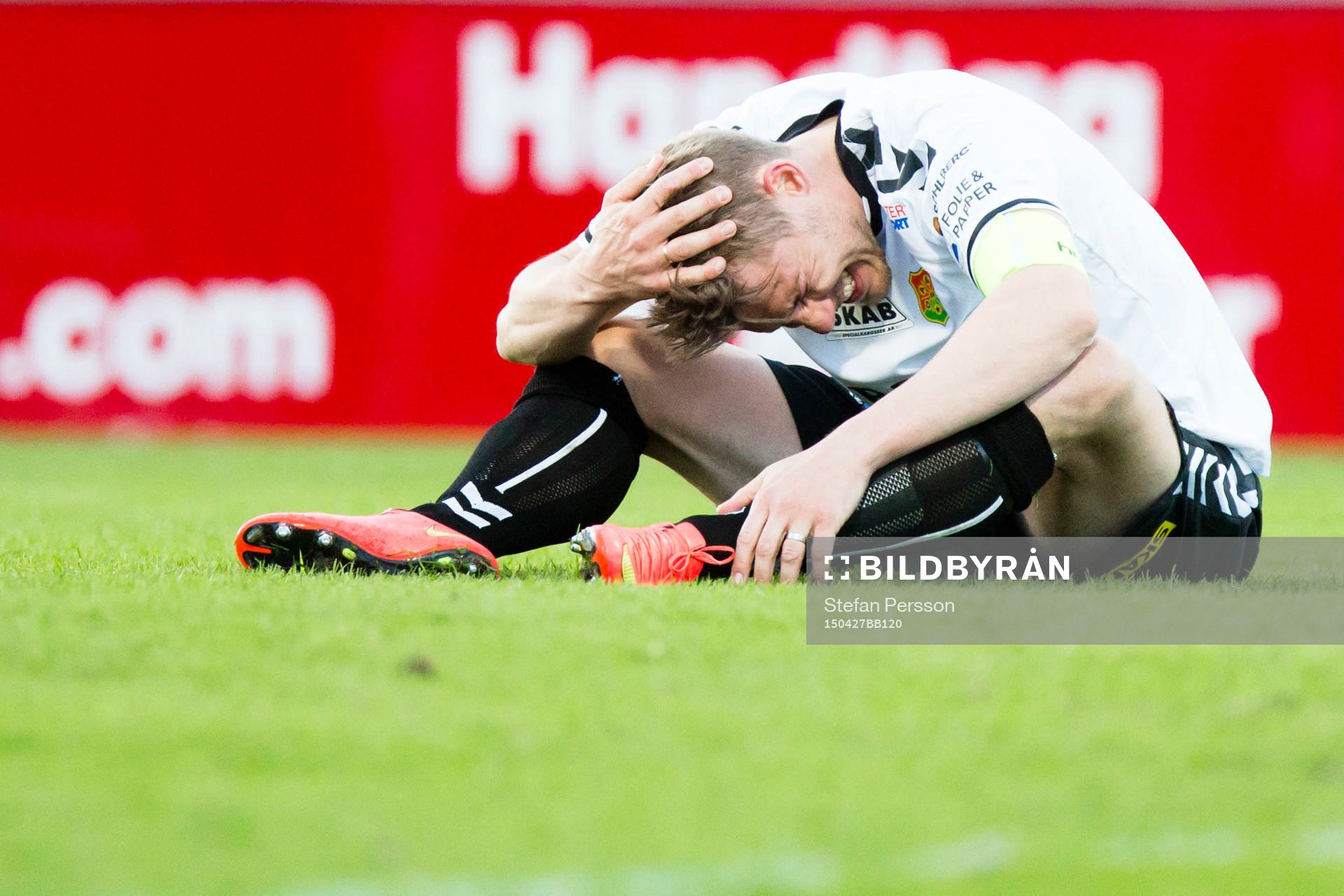 Gais Patrik Ingelsten har ont