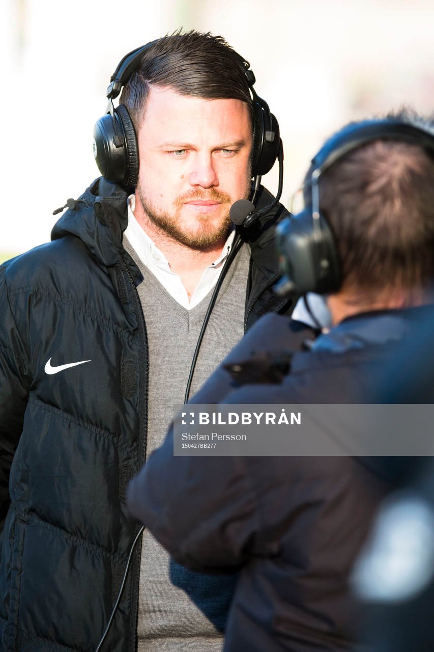 Jönköpings Södras tränare Jimmy Thelin intervjuas inför matchen i Superettan i fotboll mellan Jönköping och GAIS den 27 april 2015 i Jönköping.