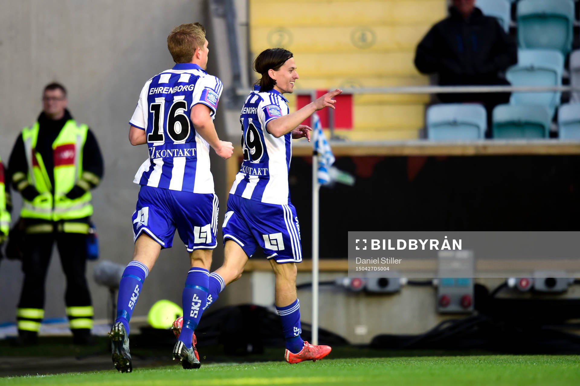IFK Göteborgs Mikael Boman och Lasse Vibe jublar
