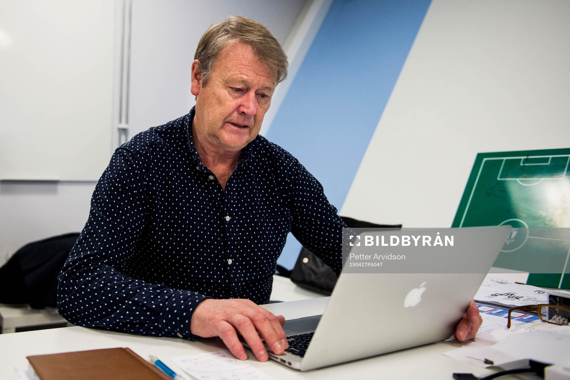 Malmö FFs tränare Åge Hareide på sitt kontor