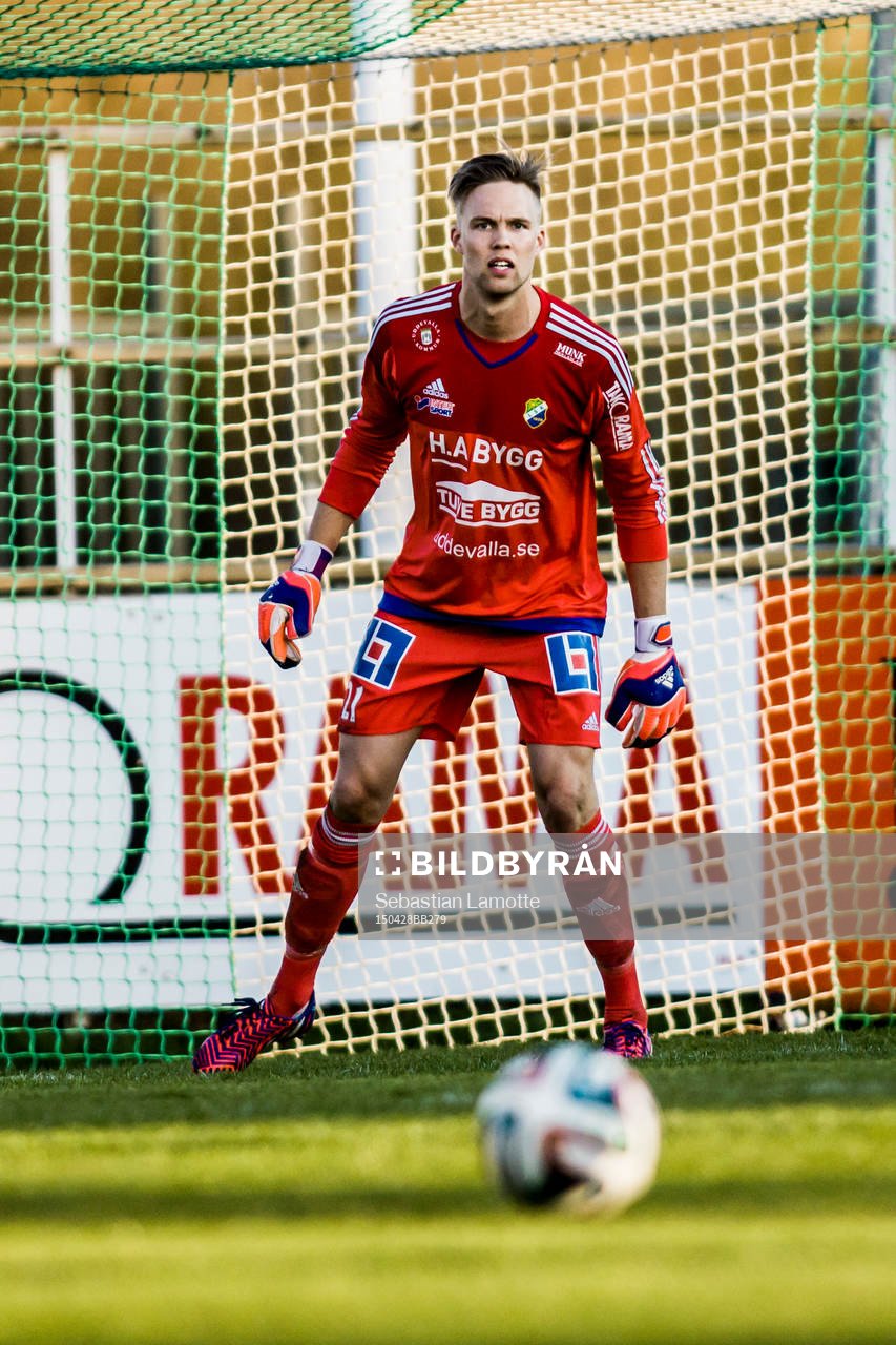 Ljungskiles målvakt Jonathan Johansson