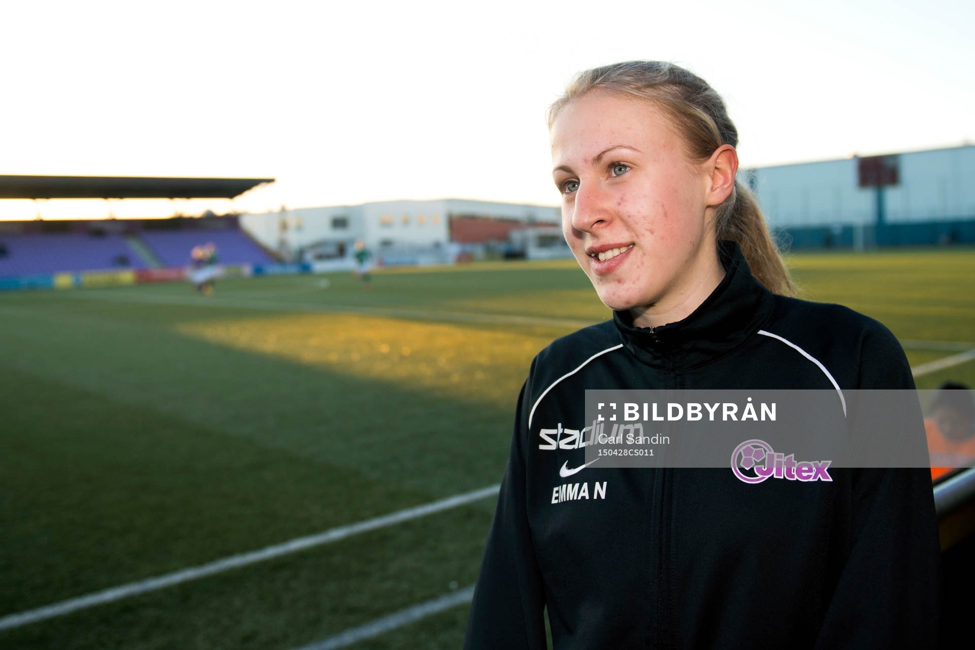 Emma Nilsson, utvecklingslaget, blir intervjuad