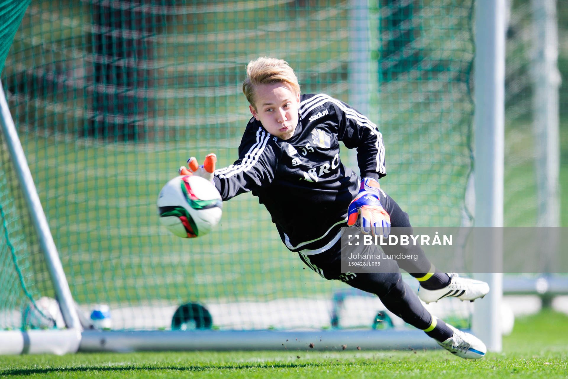 s målvakt Patrik Carlgren