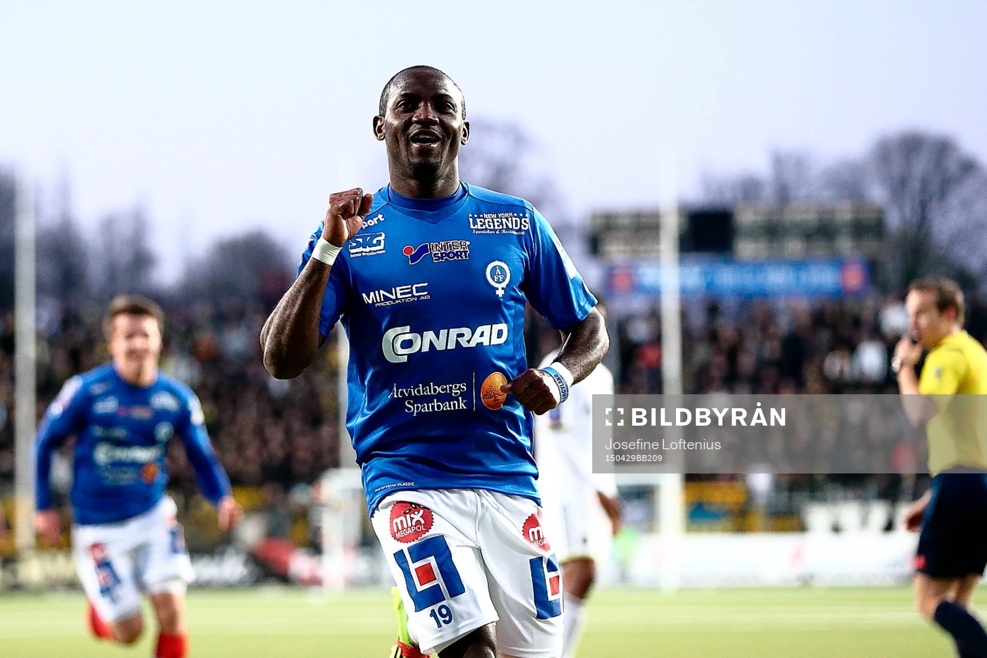 Åtvidabergs John Owoeri jublar
