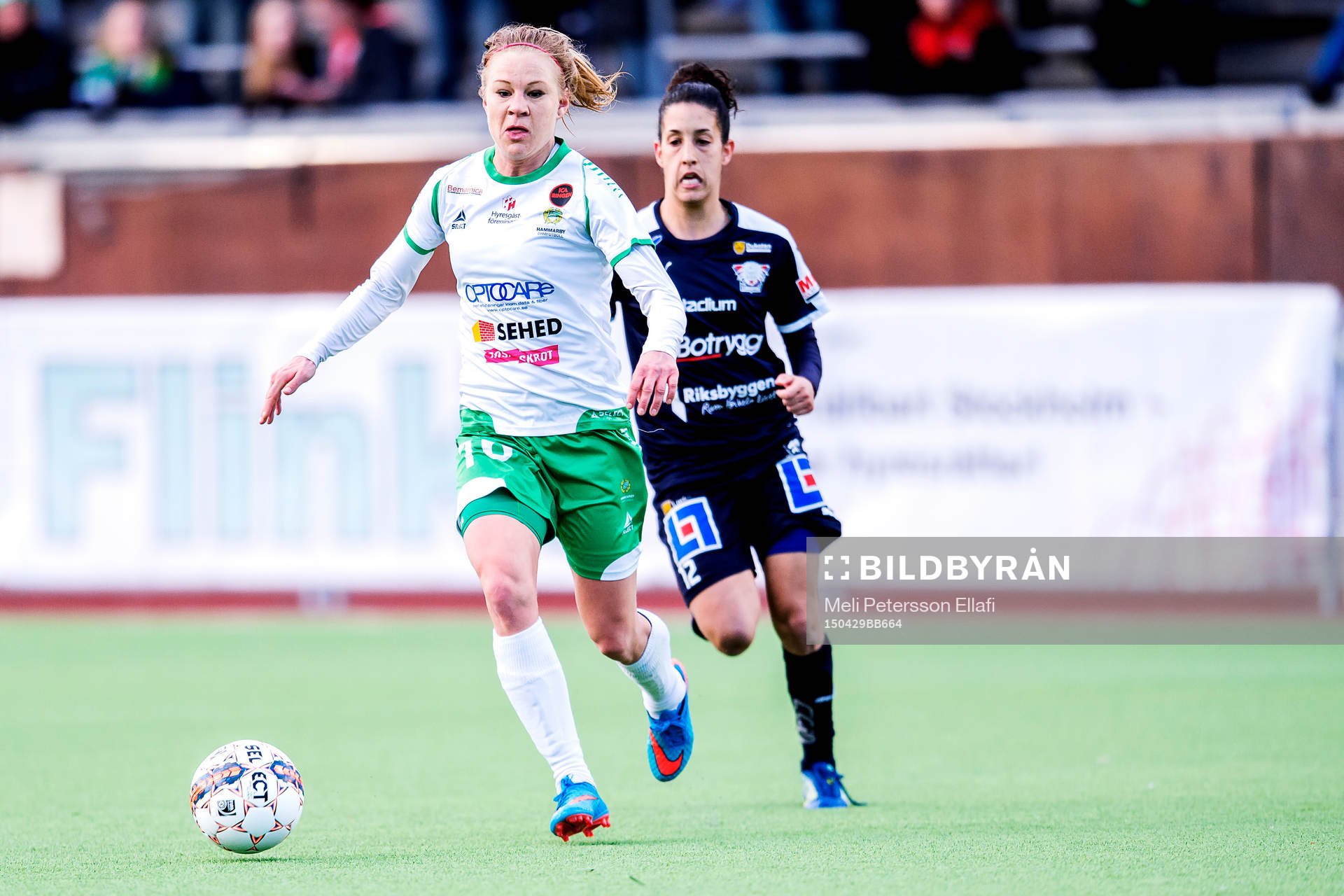 Hammarbys Katrin Schmidt under fotbollsmatchen i Damallsvenskan mellan Hammarby och Linköping den 29 april 2015 i Stockholm.