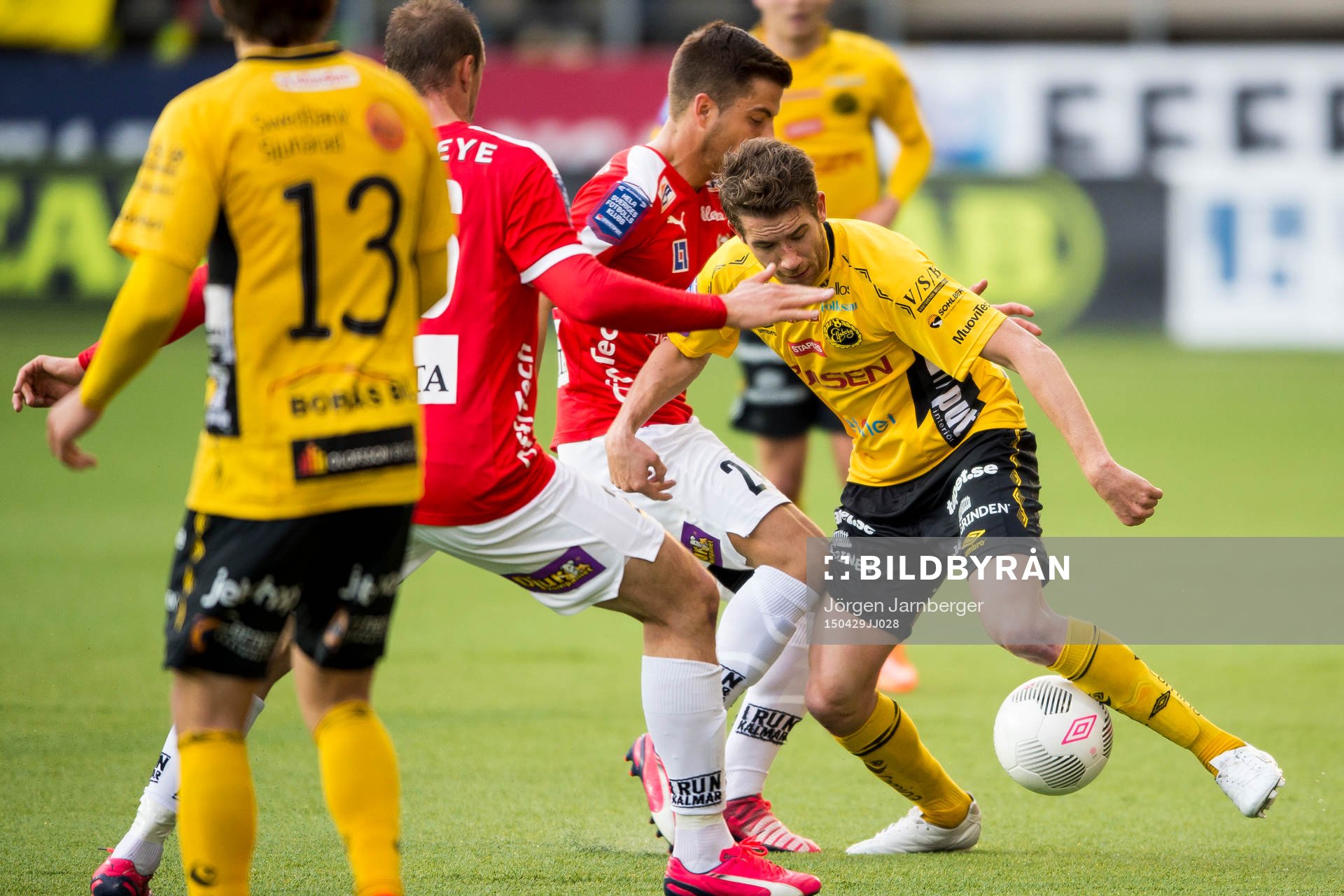 Kamp mellan Elfsborgs Marcus Rohdén och Kalmars Filip