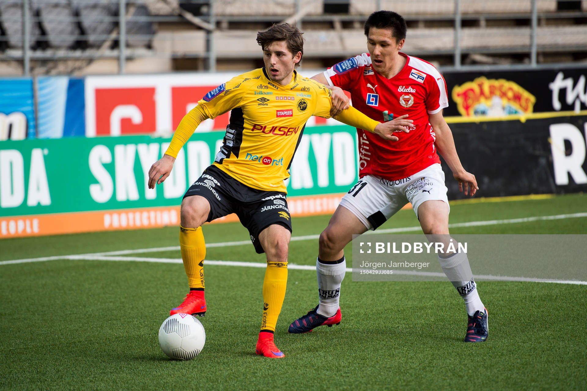 Elfsborgs Arber Zeneli och Kalmars Sebastian Ramhorn