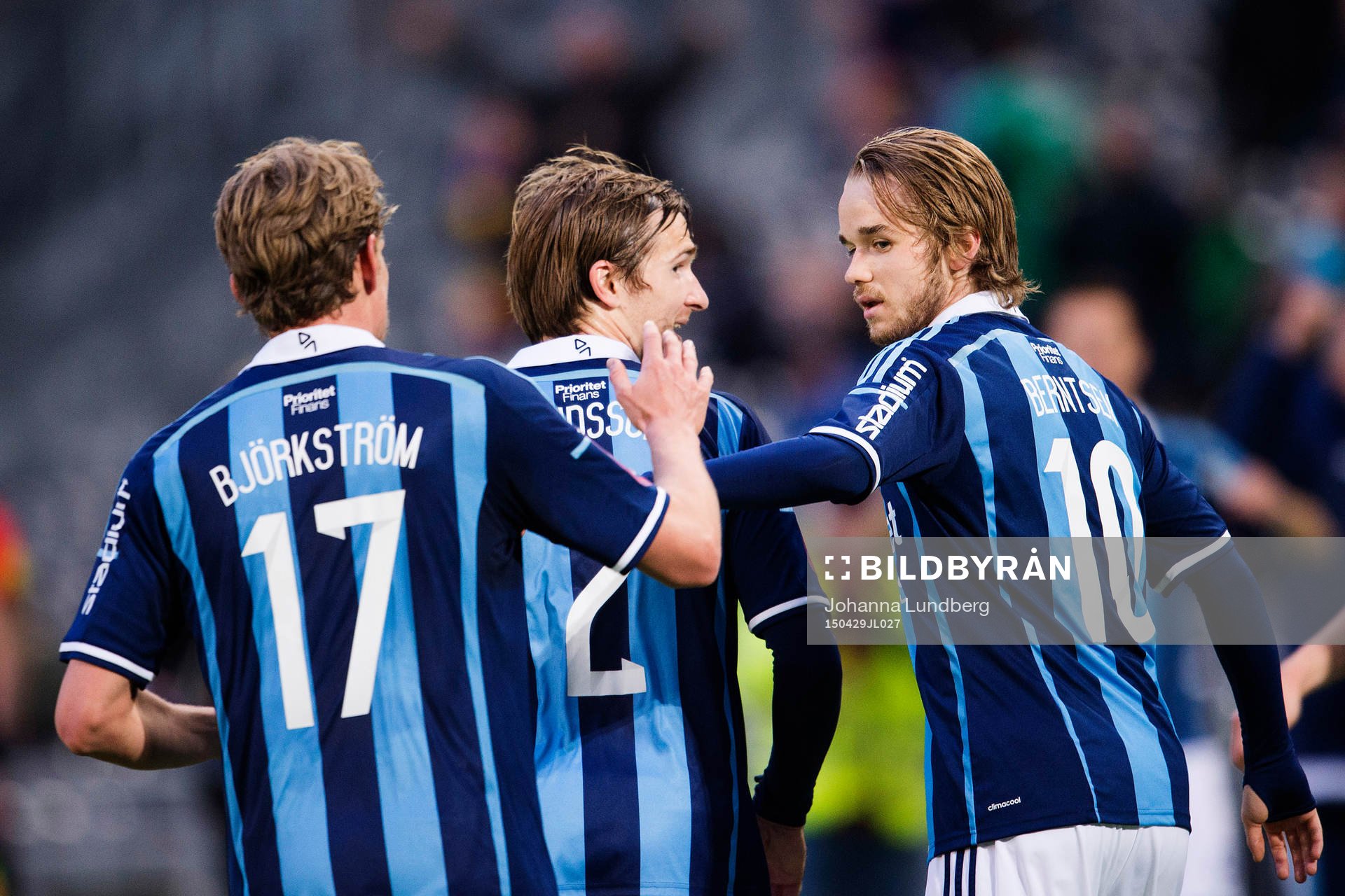Djurgårdens Tim Björkström och Daniel Berntsen jublar