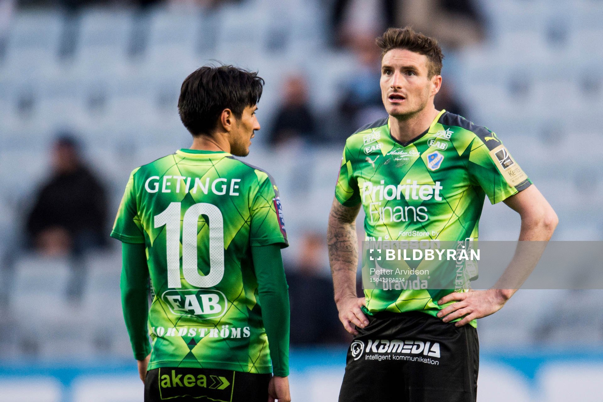 Halmstads Antonio Rojas och James Keene deppar